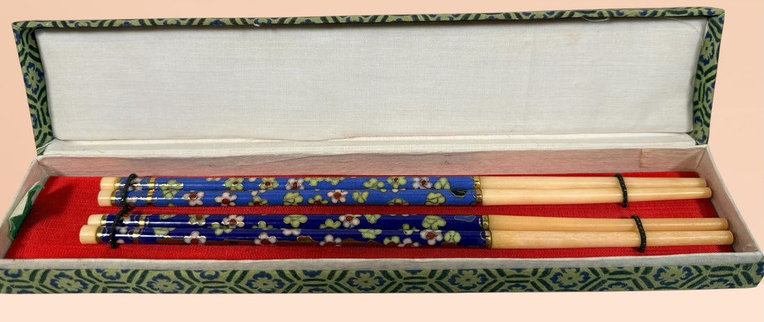 Vintage cloisonné chopsticks set with blue enamel floral design, two pairs in gift box. Decorative Asian tableware ideal for gifting, display or collectors.