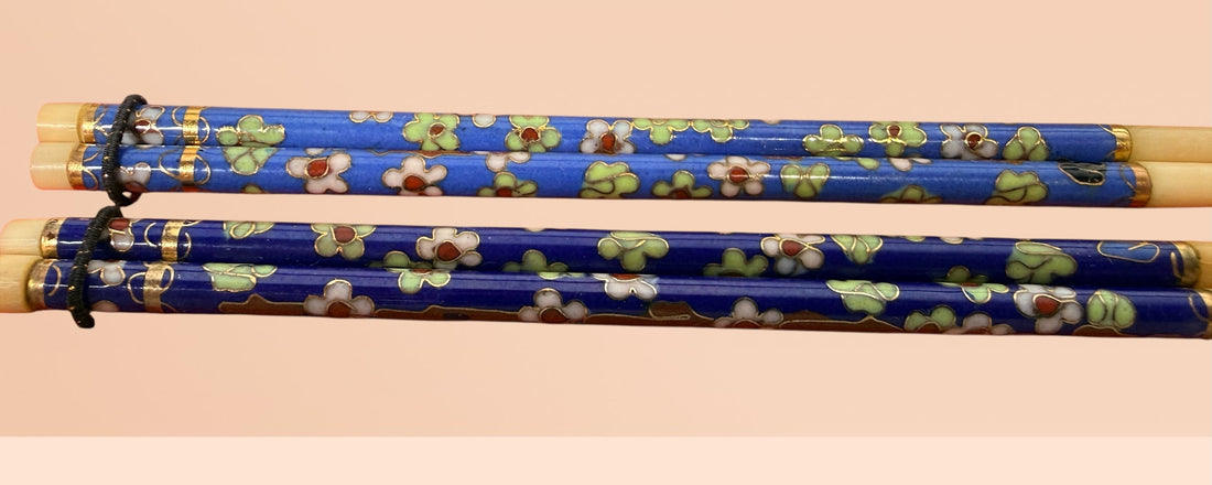 Vintage cloisonné chopsticks set with blue enamel floral design, two pairs in gift box. Decorative Asian tableware ideal for gifting, display or collectors.