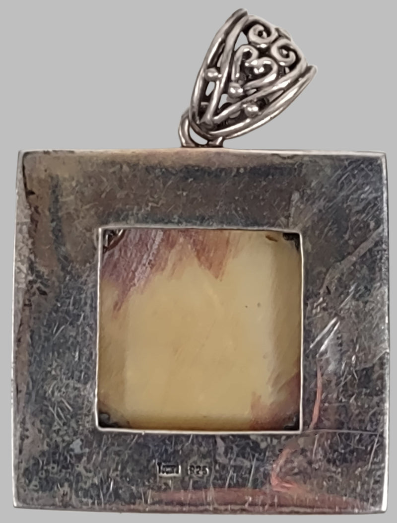 Vintage Sterling Silver Pendant with Mother of Pearl Inlay