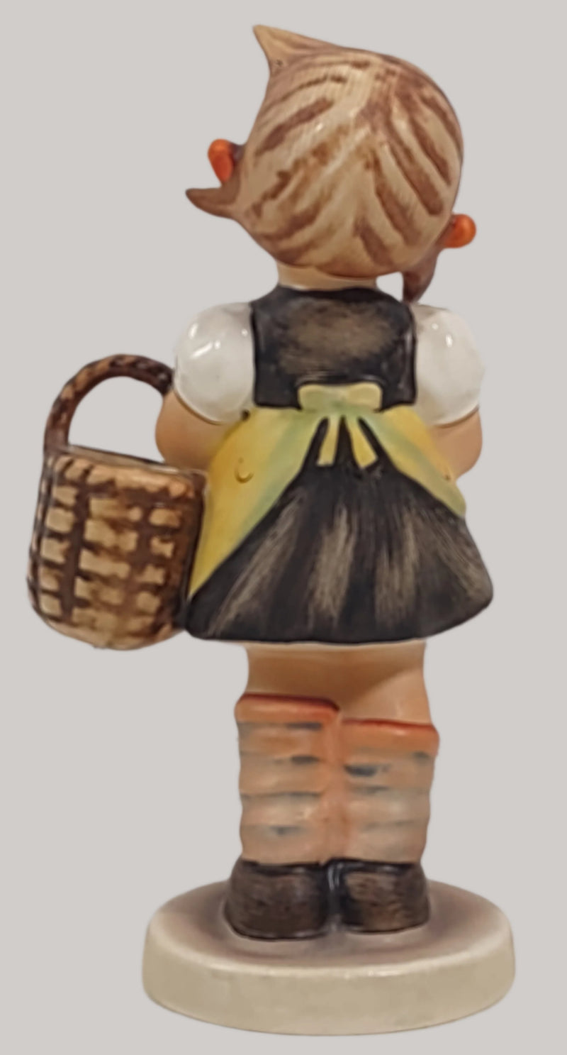 1950s Vintage Hummel Figurine, Sister,98/0  Made in West Germany