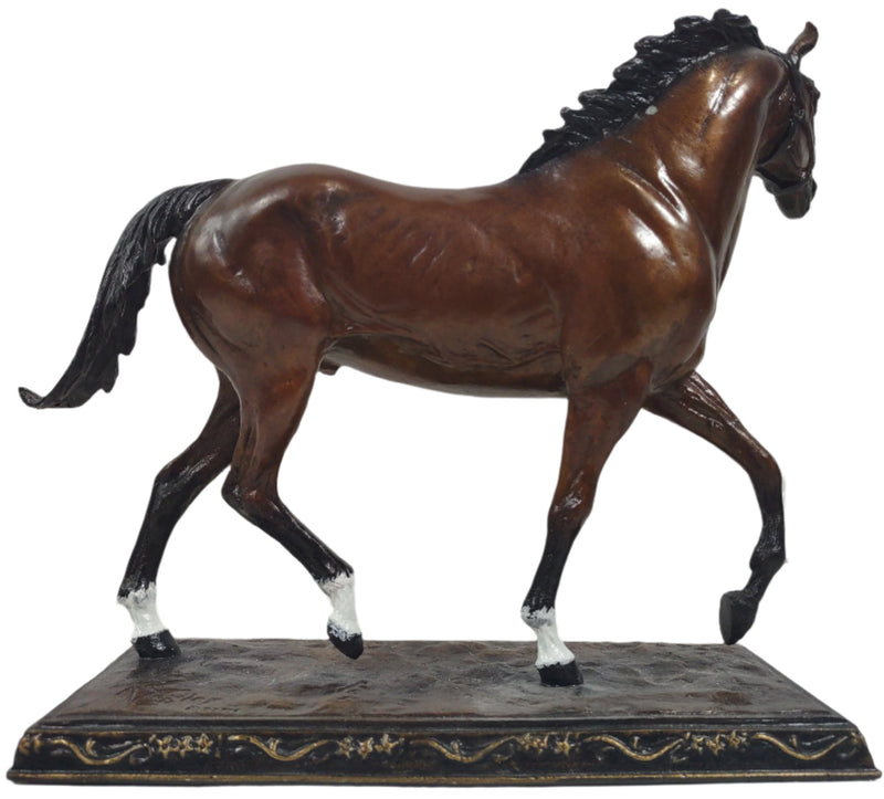 Beau cheval en bronze, prêt pour la gloire par le Dr Robert Taylor, 1992, Franklin Mint