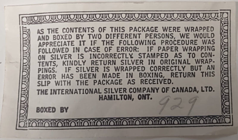 Service de couverts en argent plaqué Rogers Bros. 1847, 122 pièces, dans un coffret, Adoration