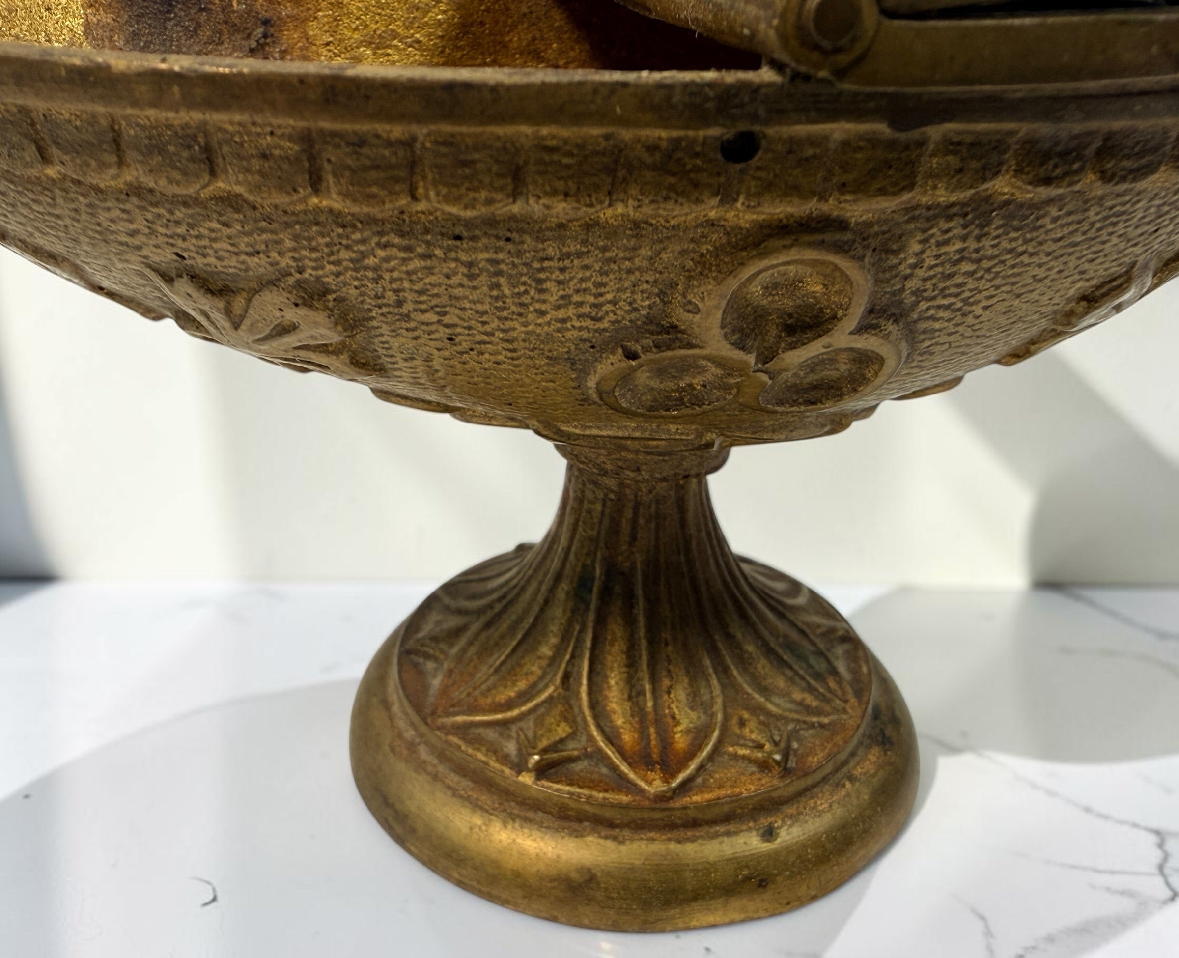 Antique brass liturgical incense boat/navicula with hinged lids, pedestal base and embossed grapevine decoration. Ecclesiastical religious collectible.