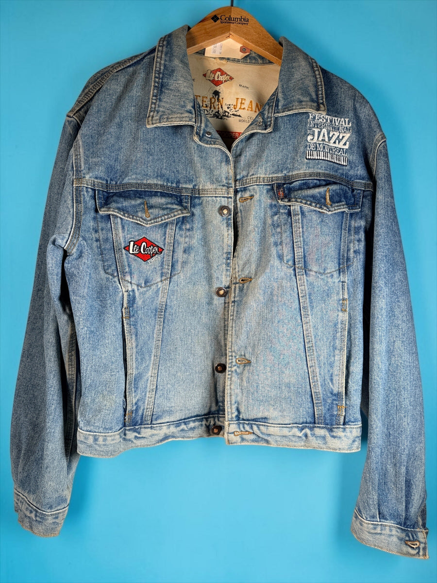 Vintage Lee Cooper Montreal Jazz Festival denim jacket, size M. Made in Canada with embroidered front and back jazz festival graphics.