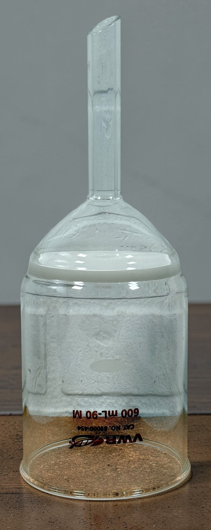 VWR 600mL 90mm vacuum filtration glass reservoir, lab borosilicate filtration funnel for microbiology, brewing, and water testing applications, clean used unit.