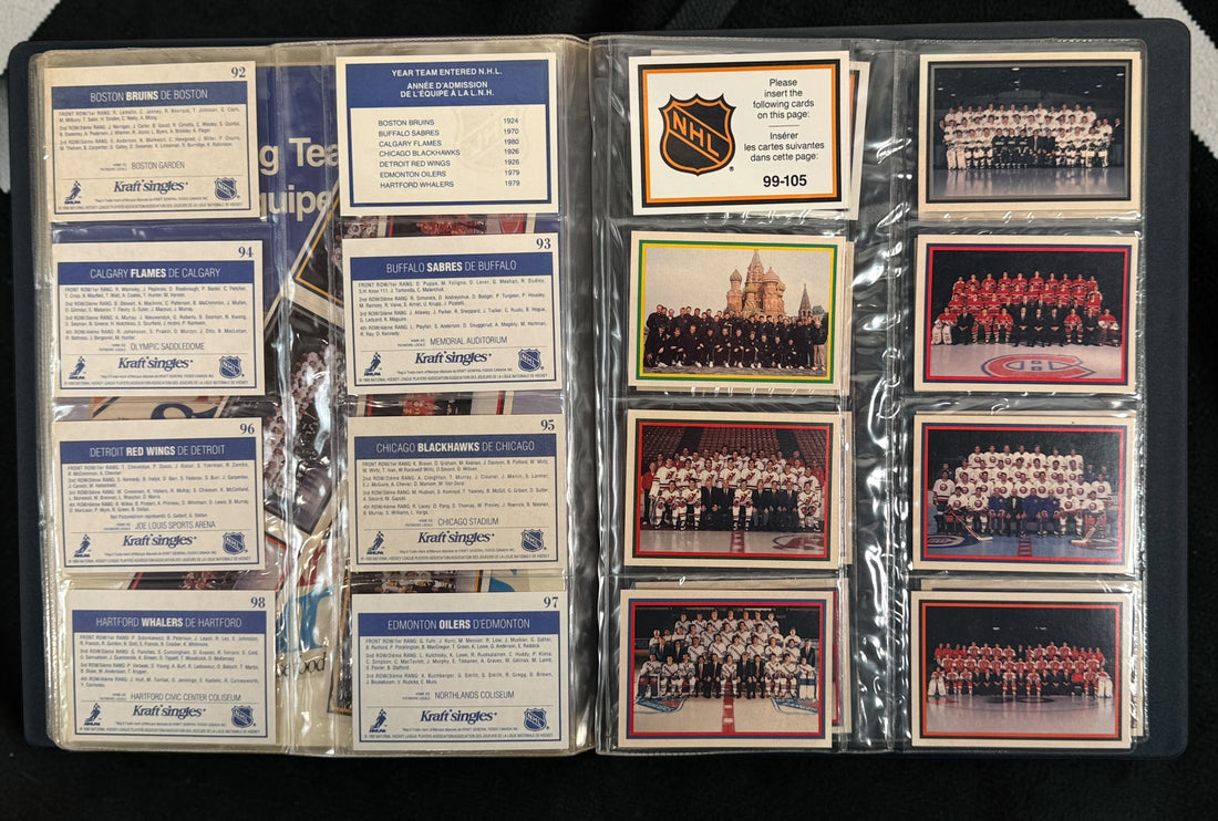 Complete 1990-91 Kraft NHL 112-card hockey set with vintage binder and bilingual inserts. Features Lemieux, Roy, Sakic, Bourque, Coffey and more.