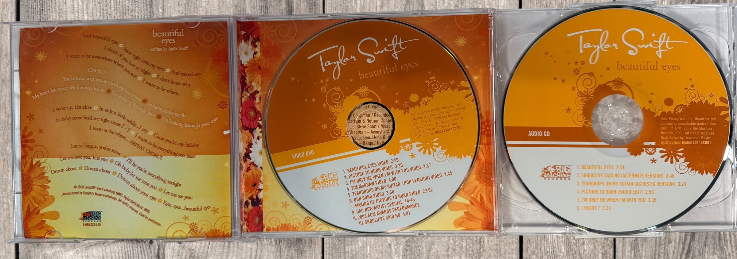 2008 Taylor Swift Beautiful Eyes CD and DVD set. Early limited release featuring exclusive tracks and official music videos. Complete 2-disc collectible.