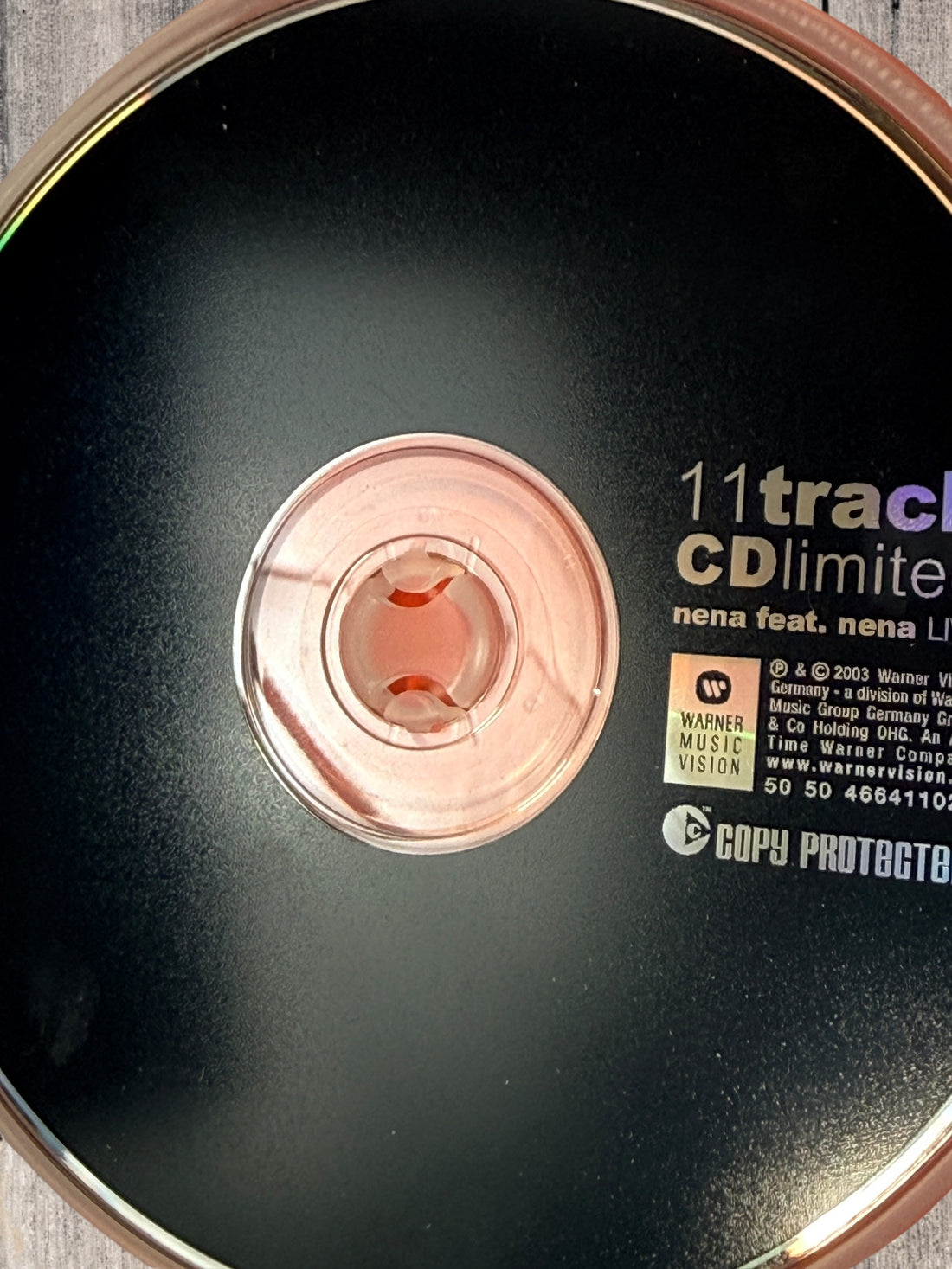 Nena Feat. Nena Live 2DVD + Bonus CD 2002 concert edition with 99 Luftballons, Dolby 5.1 surround sound, anniversary show Frankfurt.