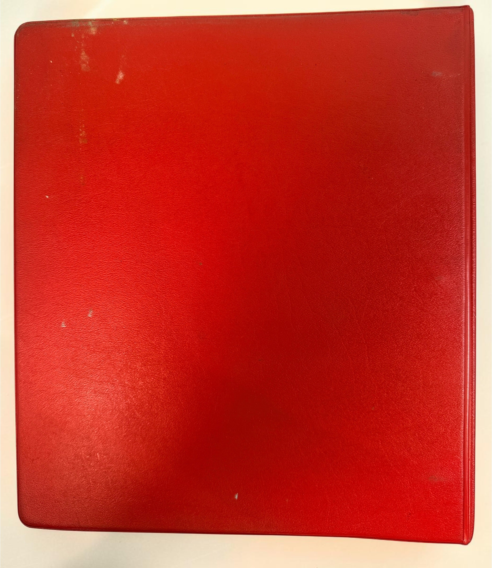 1977 Space: 1999 Moonbase Alpha Technical Notebook, first printing by Starlog. Illustrated vintage reference in red binder. See condition and completeness notes.