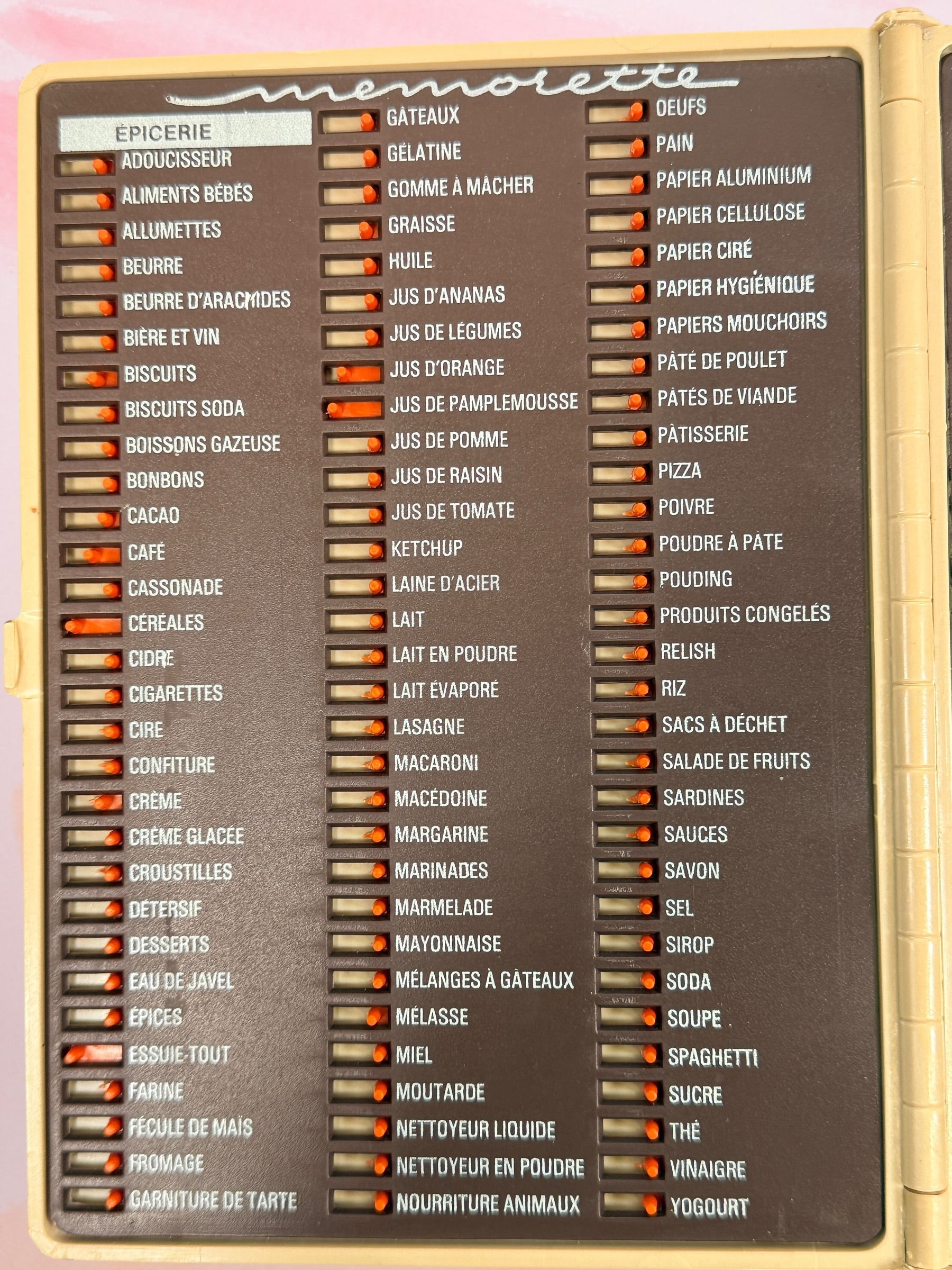 Vintage Provigo Mémo-rette grocery checklist board with strawberry logo. Quebec 1970s reusable sliding shopping planner in excellent condition