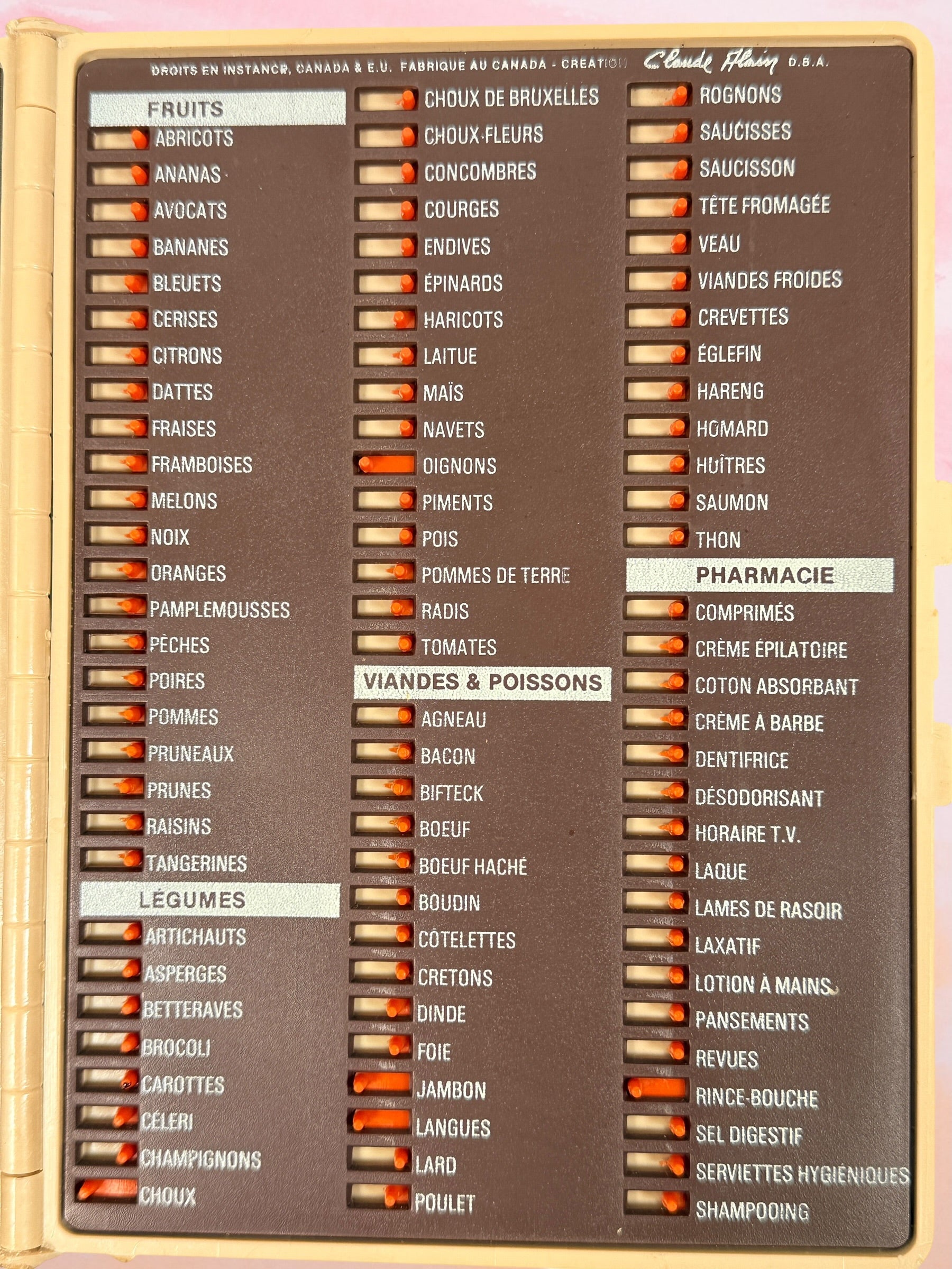 Vintage Provigo Mémo-rette grocery checklist board with strawberry logo. Quebec 1970s reusable sliding shopping planner in excellent condition