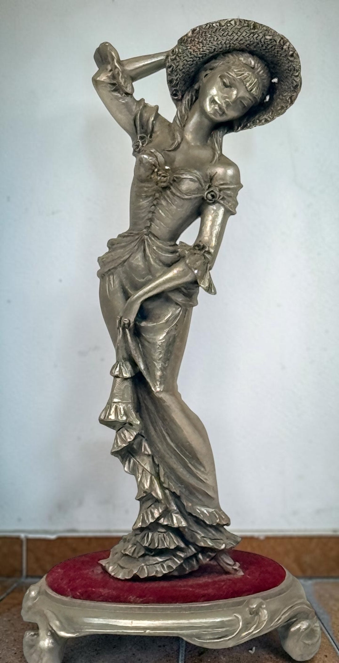 Les Étains du Prince Anaïs – Figurine Frou-Frou en étain, France