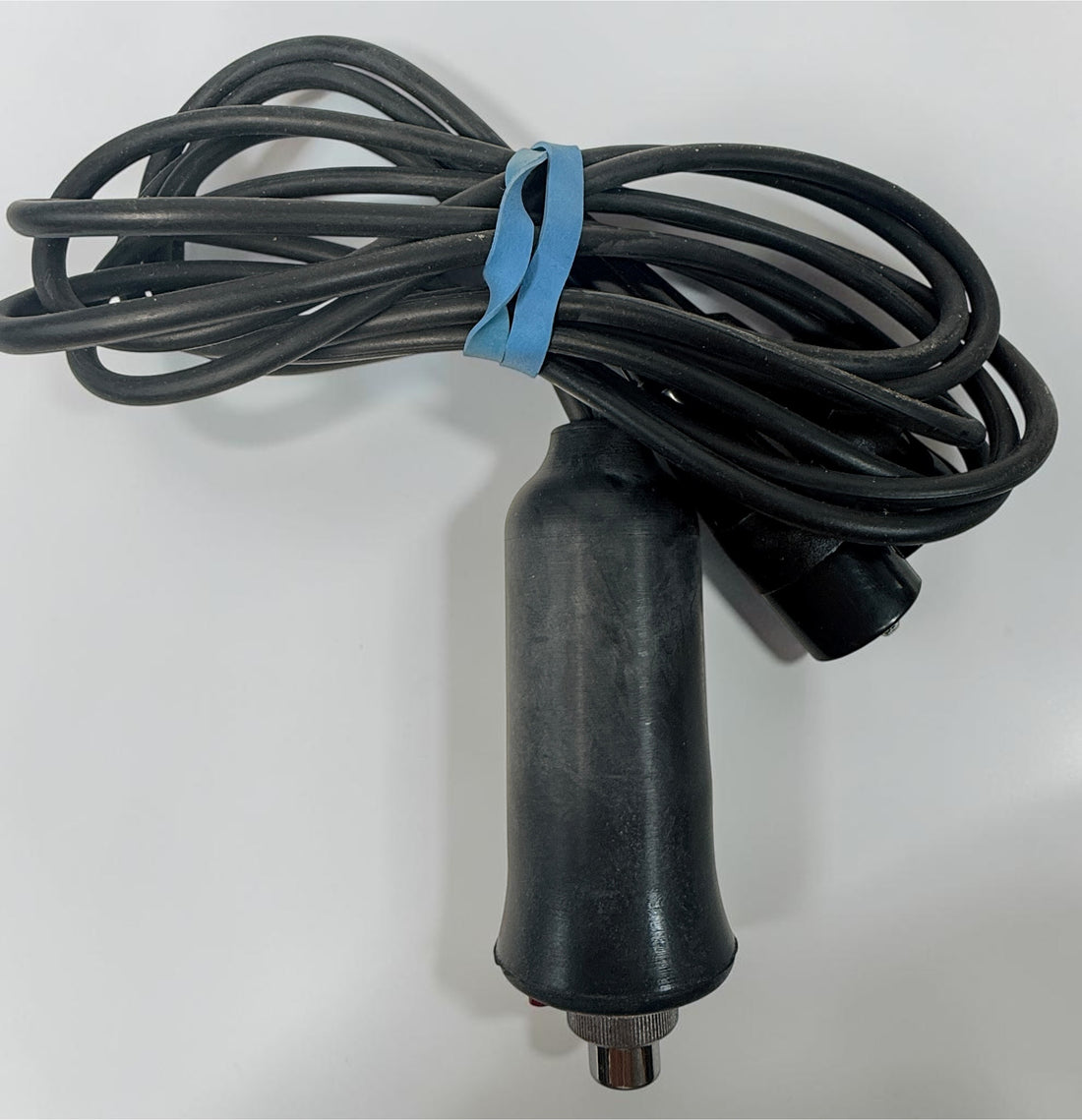 OTC 3650 heavy-duty 12V remote starter switch with 5 ft leads, hot-circuit indicator and rugged rubber grip. Professional automotive diagnostic tool.
