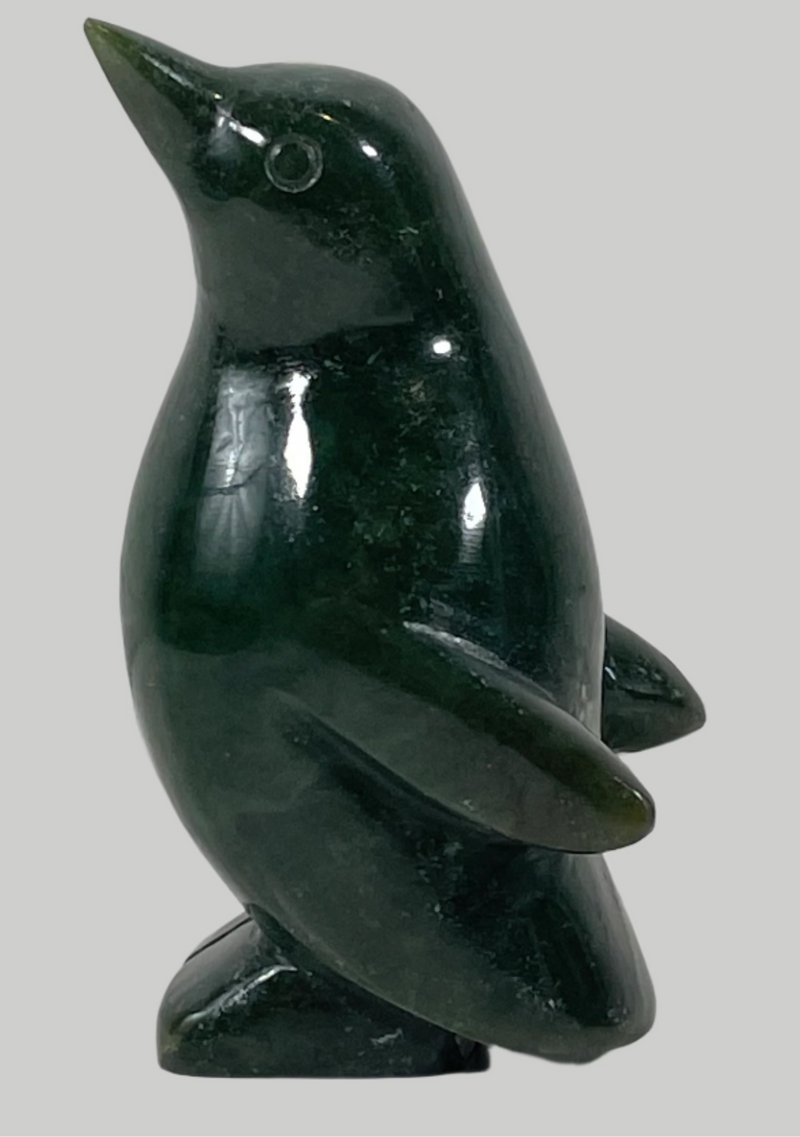 Figurine de pingouin de collection en jade. Hauteur 3 po.