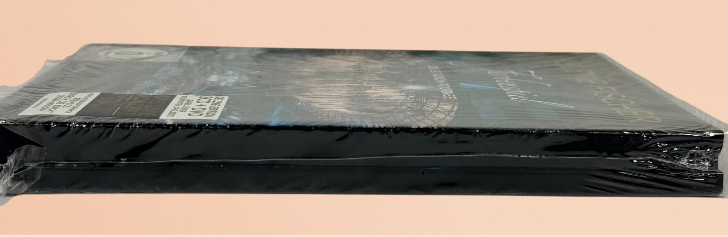 Helene Fischer Farbenspiel Live deluxe edition featuring 2 CDs and concert DVD from the Berlin stadium tour. Factory sealed European pop concert release