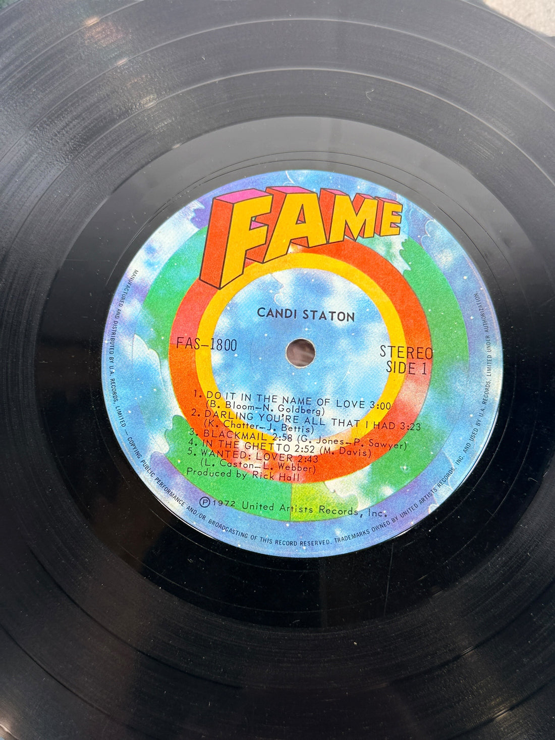 Vintage 1972 Candi Staton vinyl LP on Fame Records FAS-1800. Classic Southern Soul featuring In the Ghetto. Original-era pressing with picture sleeve.
