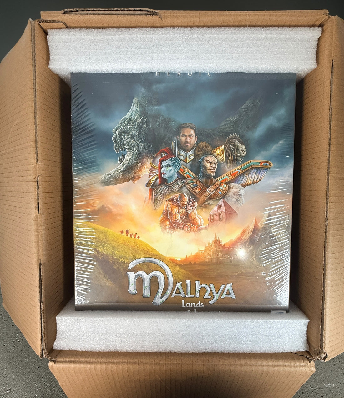 Malhya, Terres de Légendes, Édition Héroïque, Jeu de Plateau d'Aventure Fantastique. Neuf sous blister.
