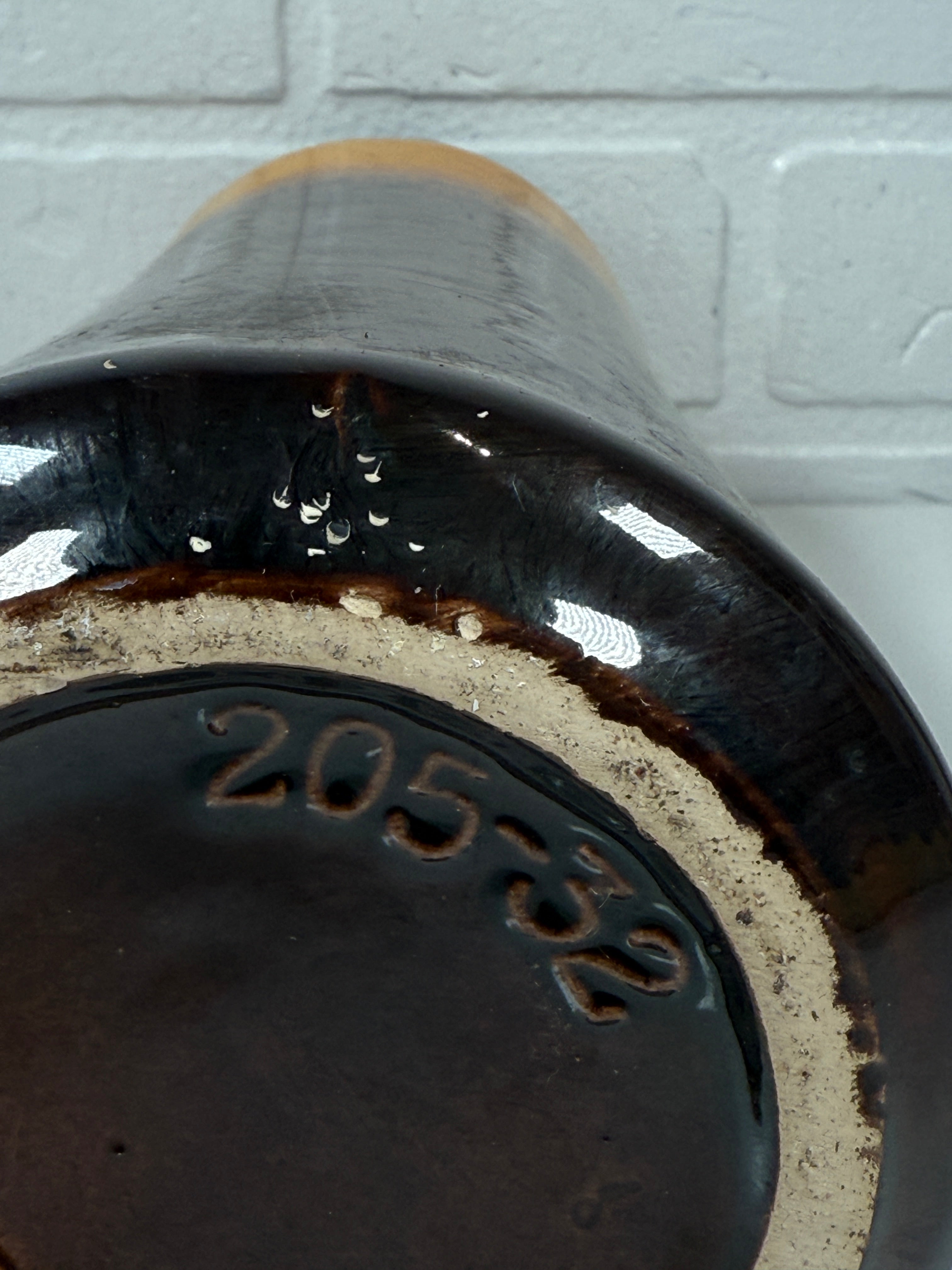 Vase en lave grasse orange et marron de style moderne du milieu du siècle par Scheurich, années 1970