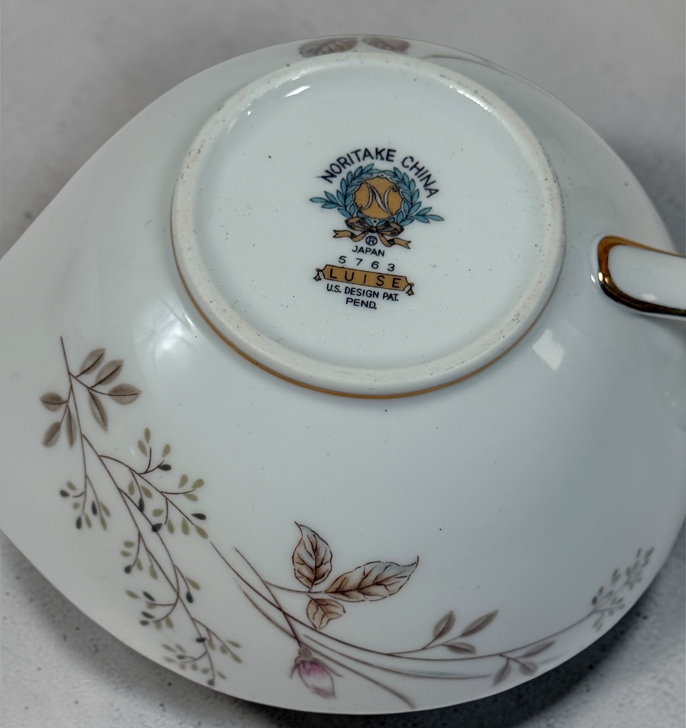 Vintage Noritake Luise 5763 china tea set with sugar bowl, creamer and cup. Elegant pink rose pattern with gold trim, made in Japan mid-century collectible.