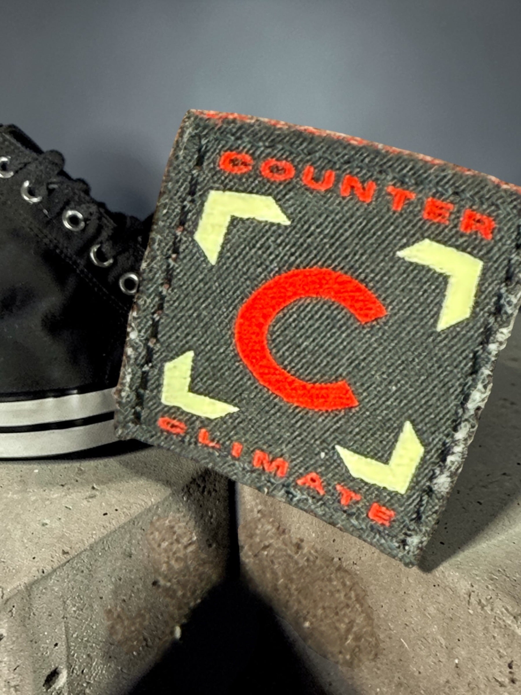 Converse Chuck Taylor Counter Climate lugged leather boots in brown, size US 8 men. Rugged outdoor style with chunky tread sole and classic Converse design.