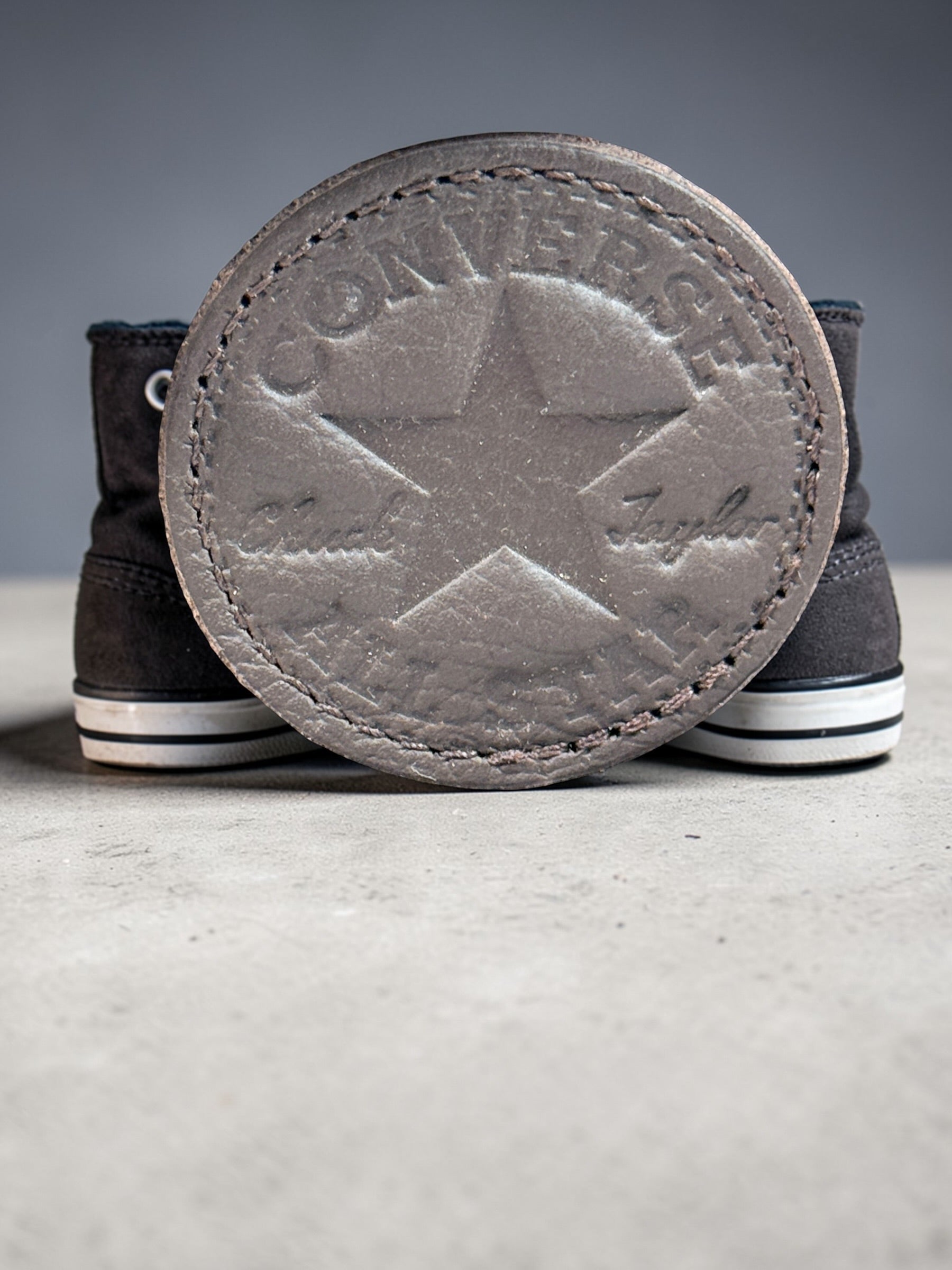 Converse Chuck Taylor Counter Climate lugged leather boots in brown, size US 8 men. Rugged outdoor style with chunky tread sole and classic Converse design.