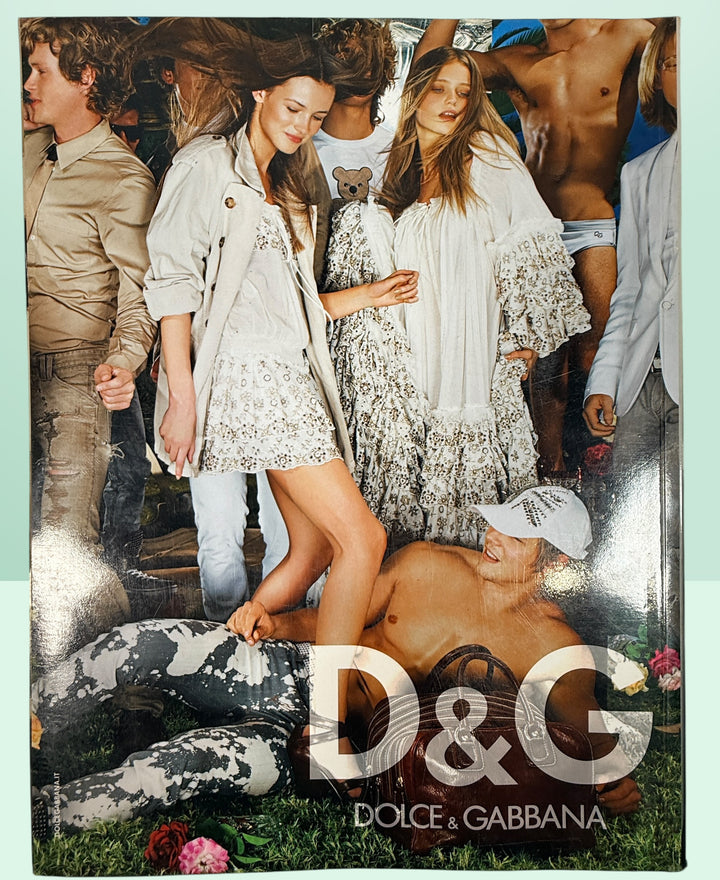 Another Magazine Spring Summer 2008 Issue 14 featuring Uma Thurman. Collectible fashion magazine with luxury editorials including Burberry and Dolce &amp; Gabbana