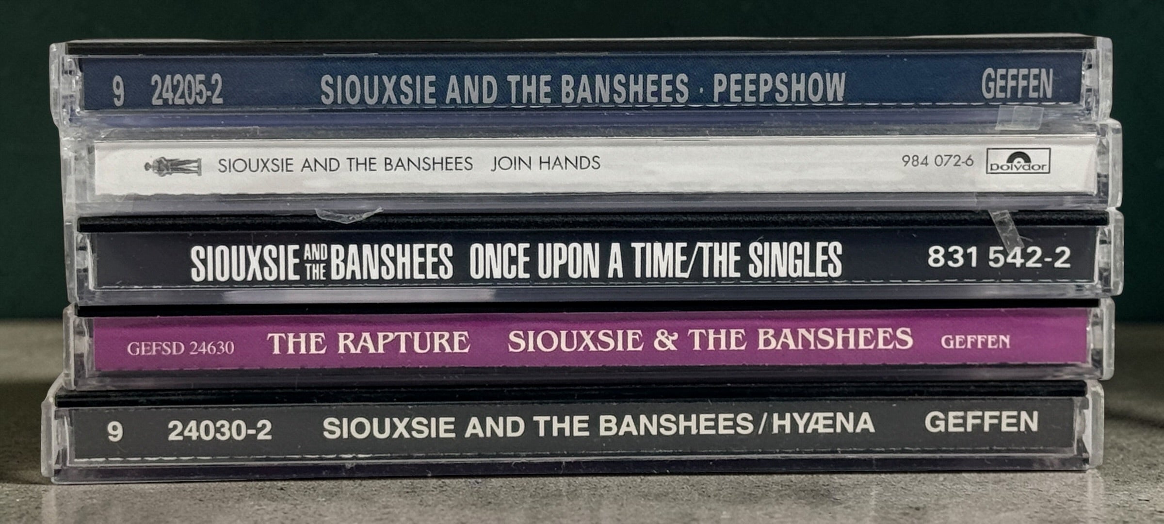 Siouxsie and the Banshees CD lot including Peepshow, Hyæna, Join Hands, Once Upon A Time The Singles and The Rapture. Classic goth and post-punk albums.