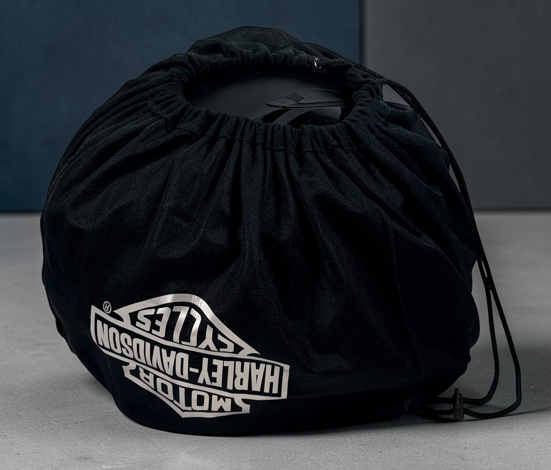 Harley-Davidson HD-X03 full face motorcycle helmet in matte black, size small. DOT certified motorcycle helmet with clear visor and stealth Harley graphics.