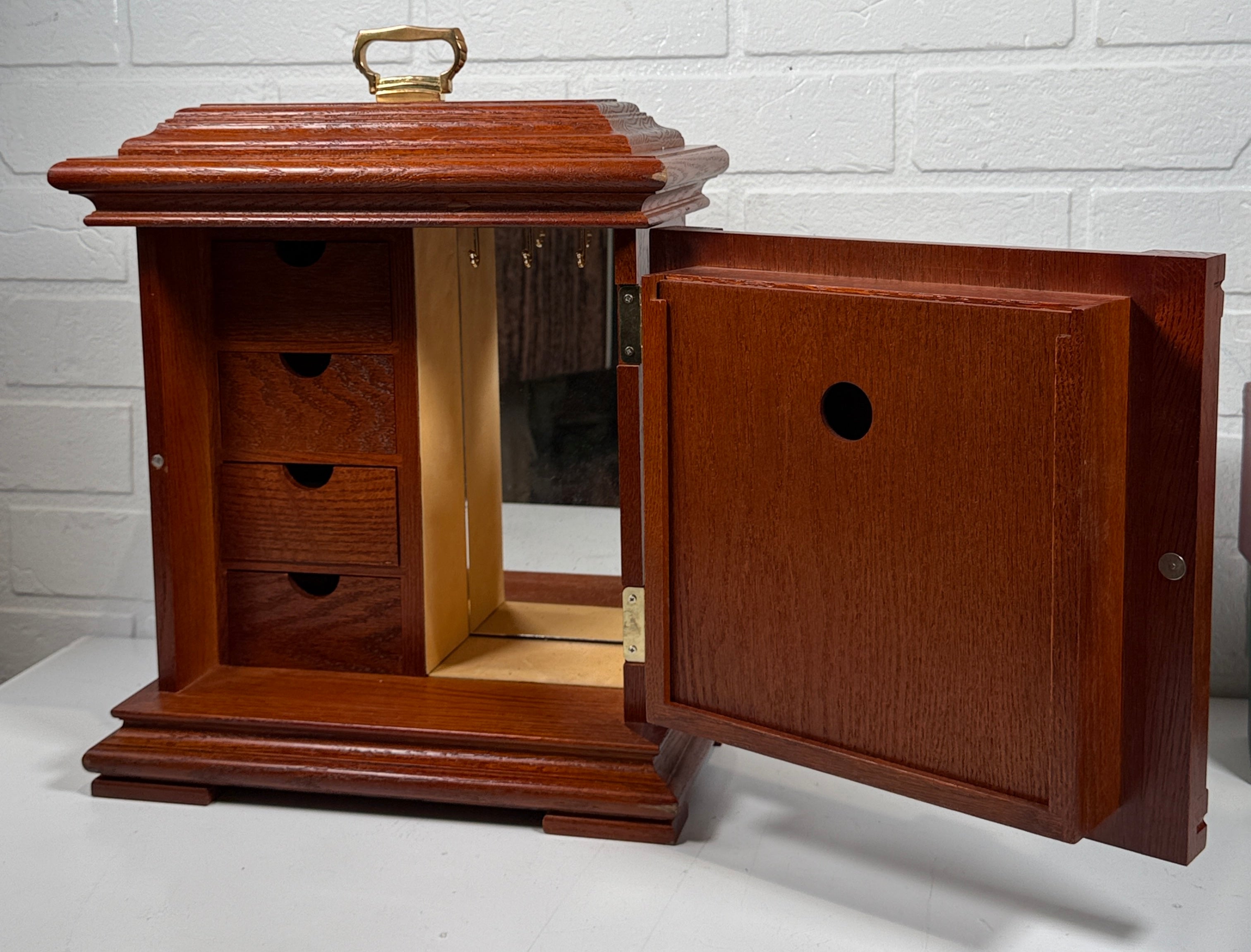 Bulova Hidden Jewelry Box Clock – Vintage Faux Timepiece Storage