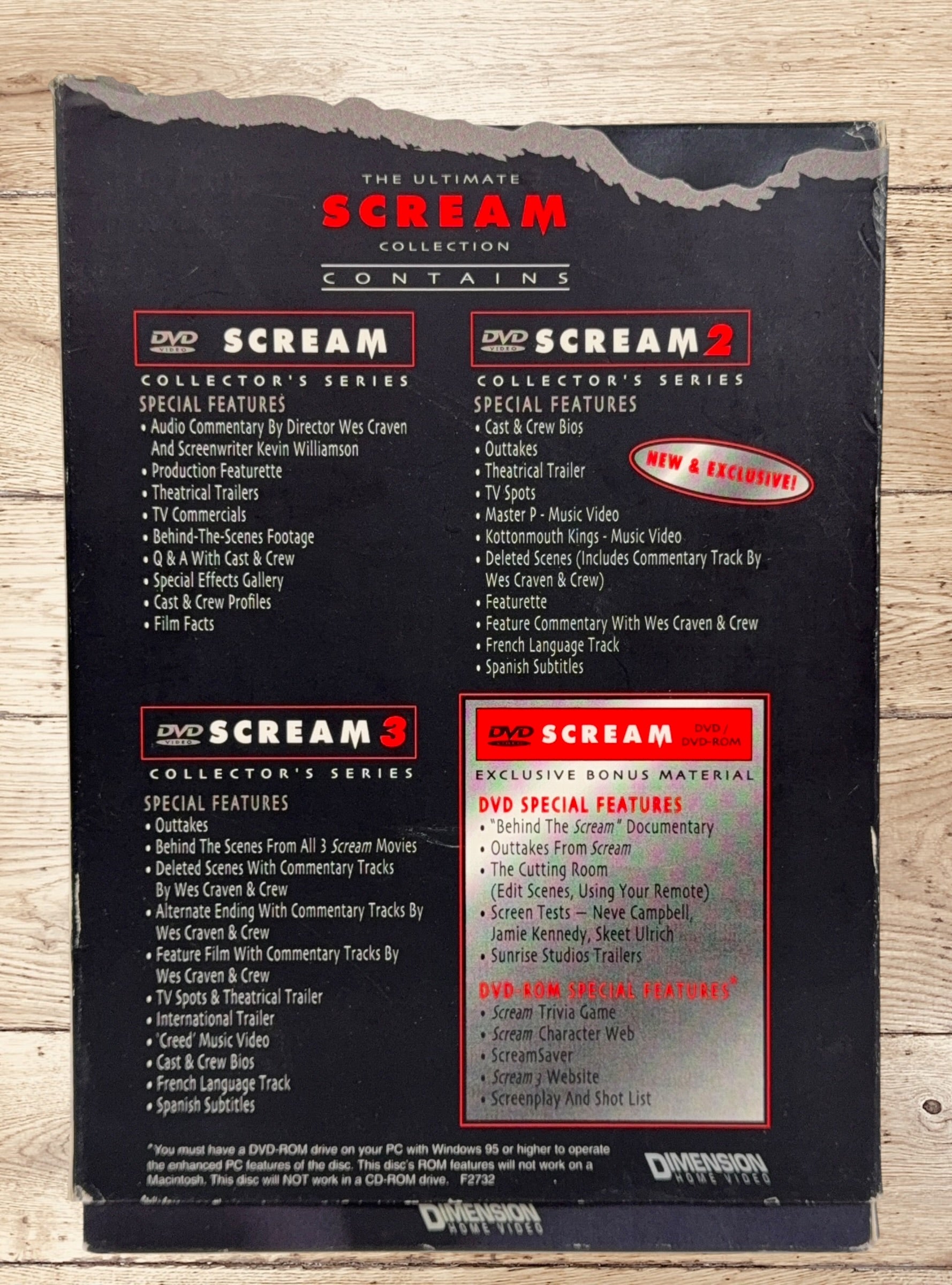 Ultimate Scream Collection DVD box set with Scream, Scream 2, Scream 3 and bonus disc. Horror collector’s edition from Dimension Home Video. Complete set.