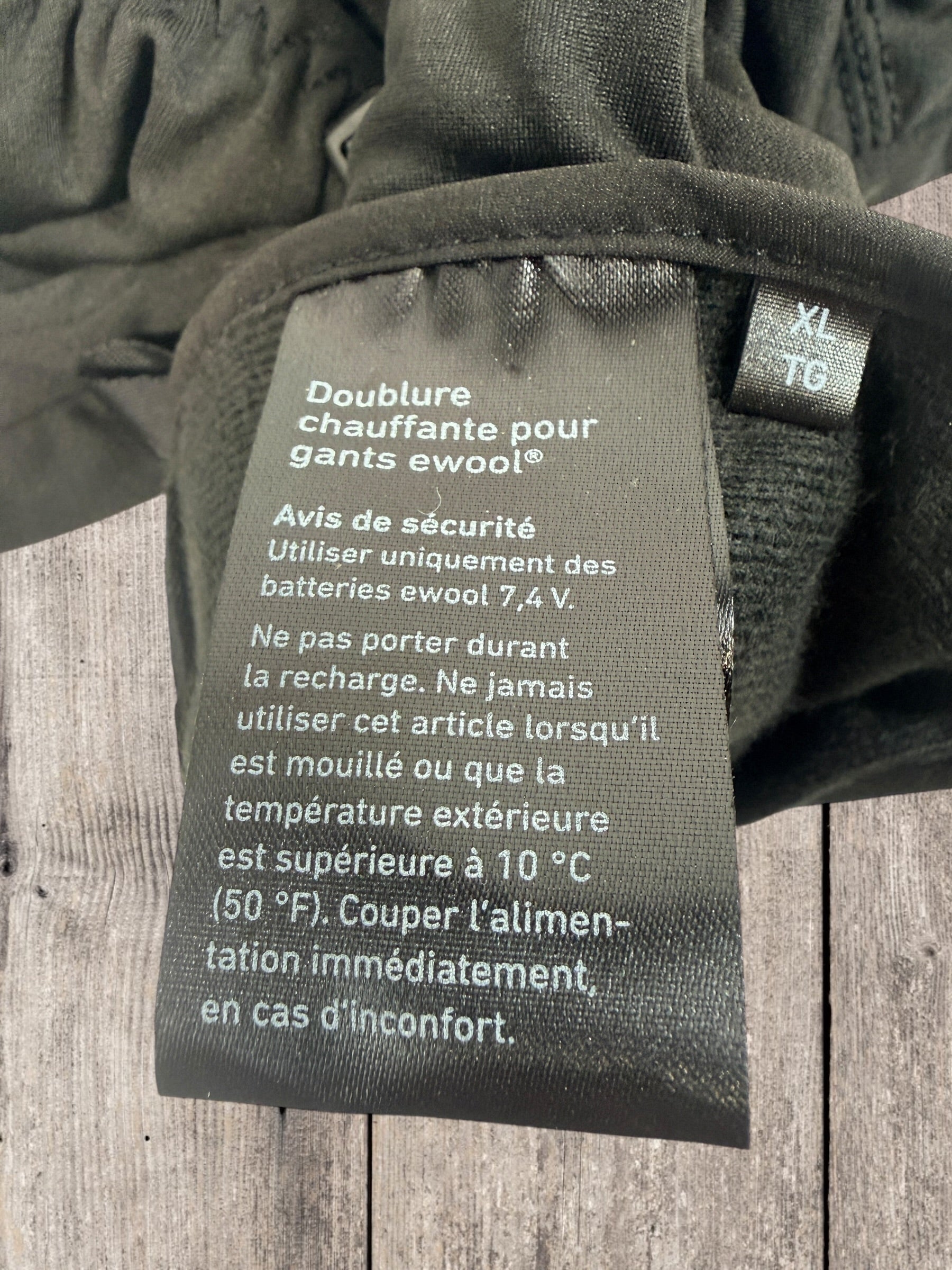 Sous-gants chauffants eWool XL 10W. Sans piles. Chargeur inclus.