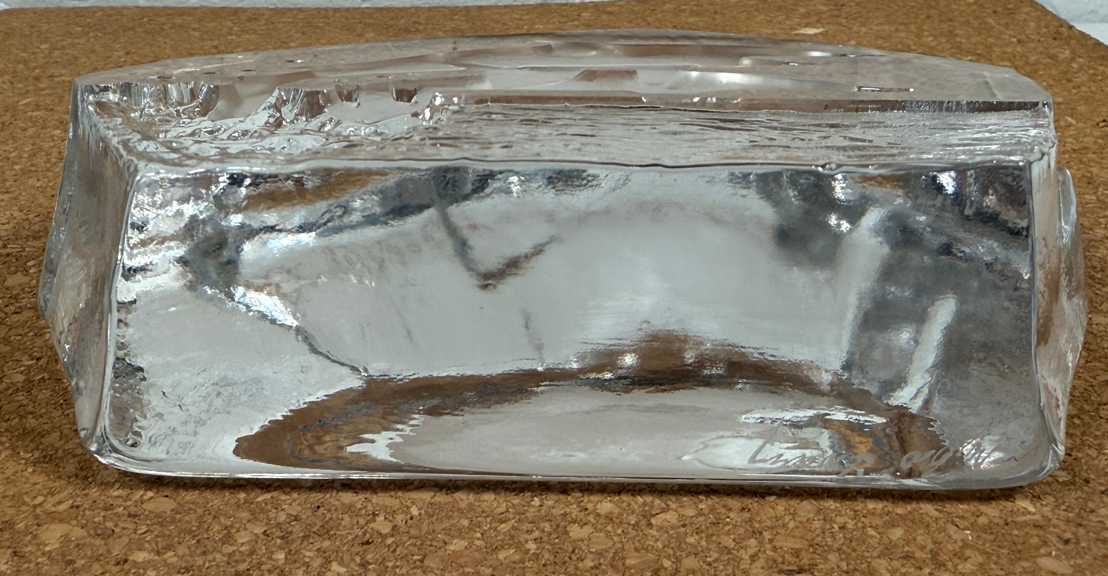 Bloc de cristal Nybro Sweden Dolphin – Presse-papier en cristal au plomb