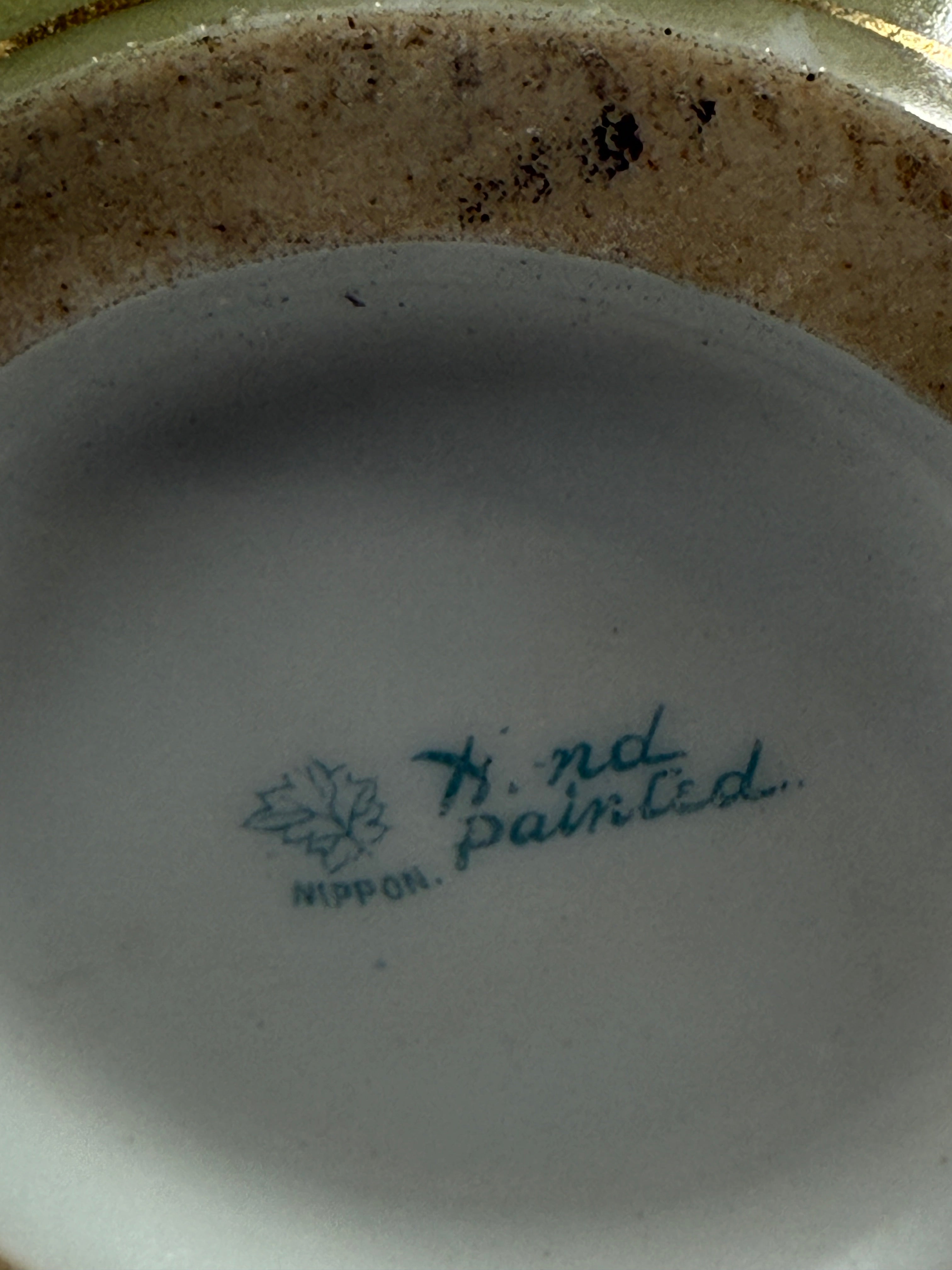 Vase antique japonais peint à la main de 20 cm, motif feuille d'érable, roses dorées