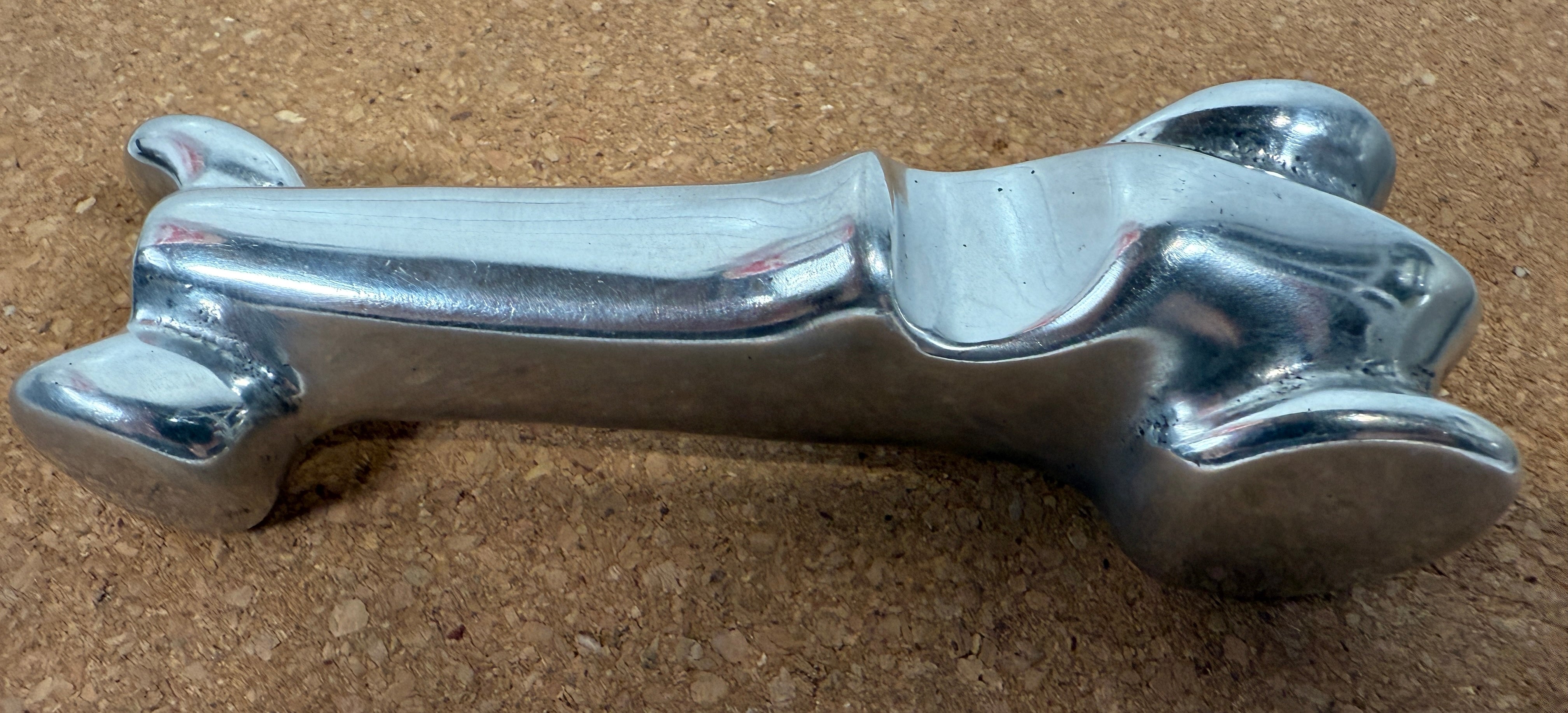 Sculpture de voiture de sport vintage Hoselton en aluminium – Signée Canada