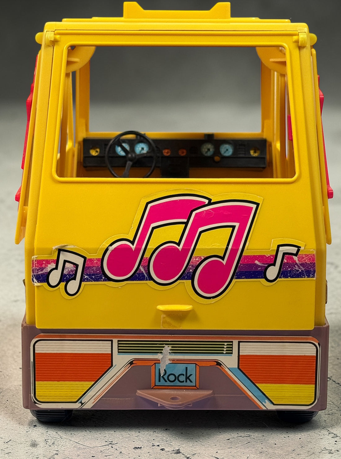 1986 Zima Rock’n Roll Van playset with box. Vintage Barbie-size tour van with accessories, bright 80s design, and strong display appeal.
