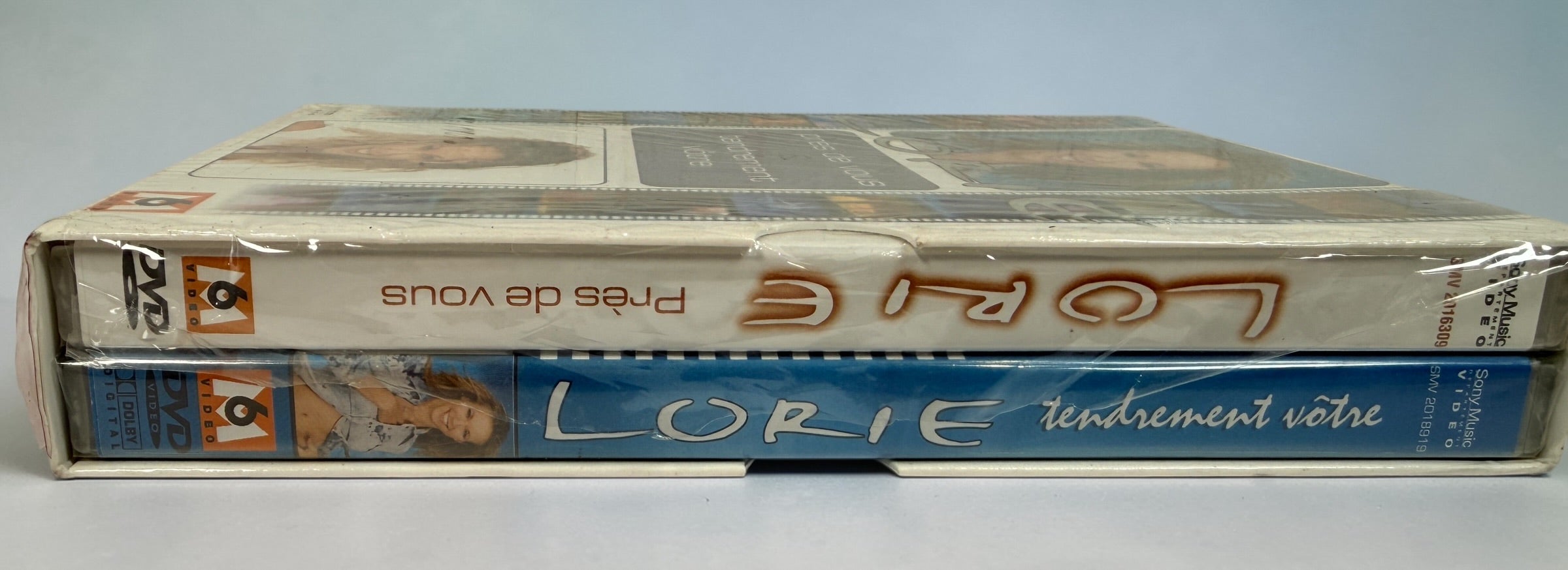Lorie French pop DVD box set Près de vous Tendrement vôtre 2 disc sealed Sony Music early 2000s music videos karaoke nostalgic collectible media