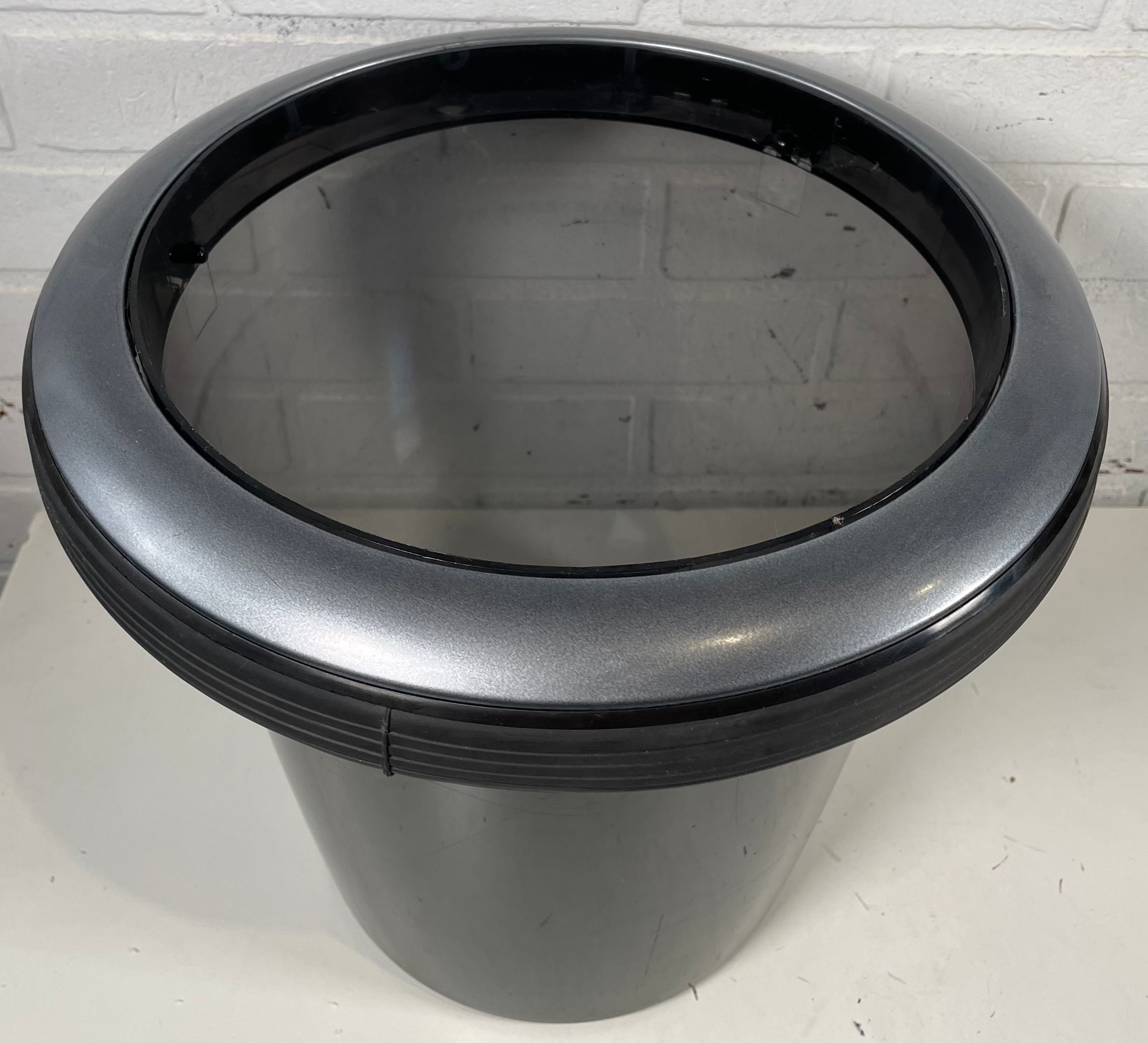 BEAM Alliance 4 Gallon Dirt Bucket [ 120318 ] - Central Vacuum.