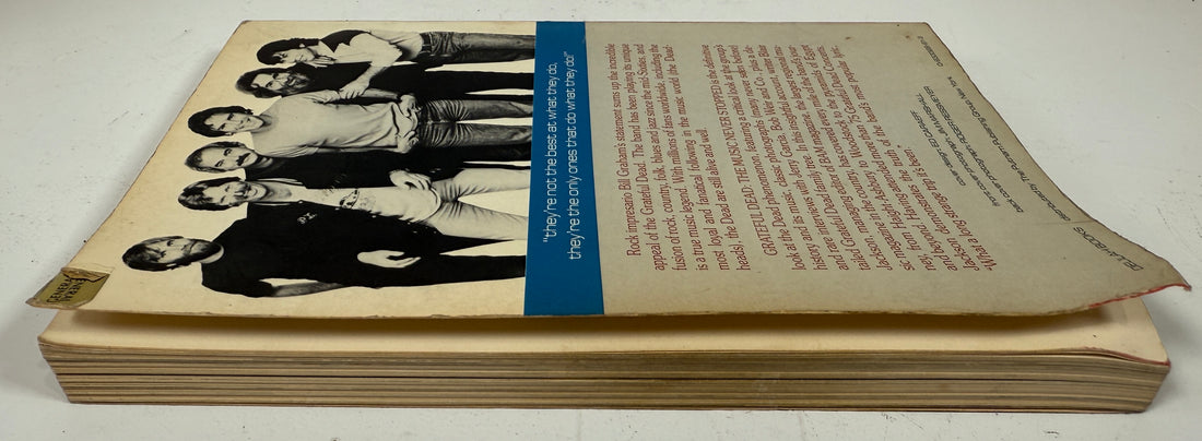 Livre des Grateful Dead de 1983 – La musique ne s'est jamais arrêtée, 1re impression, broché