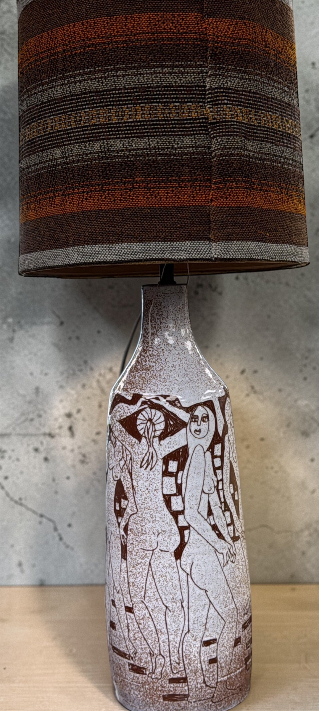 Charles Sucsan mid century ceramic lamp with figural nude design. Signed studio pottery piece, collectible modernist decor. Local pickup Montreal only.