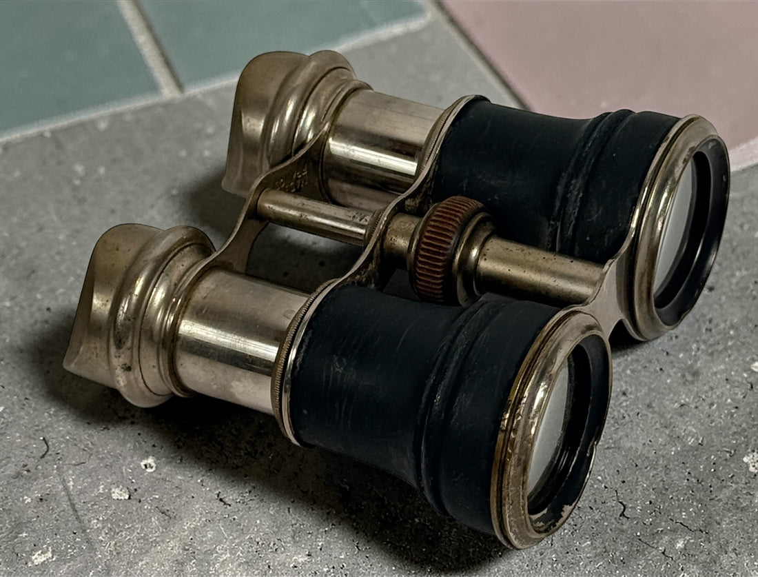 Antique Chevalier Paris opera glasses in brass and leather. 19th century French binoculars with patina, collectible decorative piece, vintage optics.