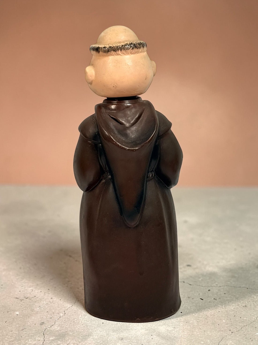 Vintage monk musical figurine wind-up music box winking friar ceramic collectible decor 1970s kitsch religious statue working mechanism unique gift.