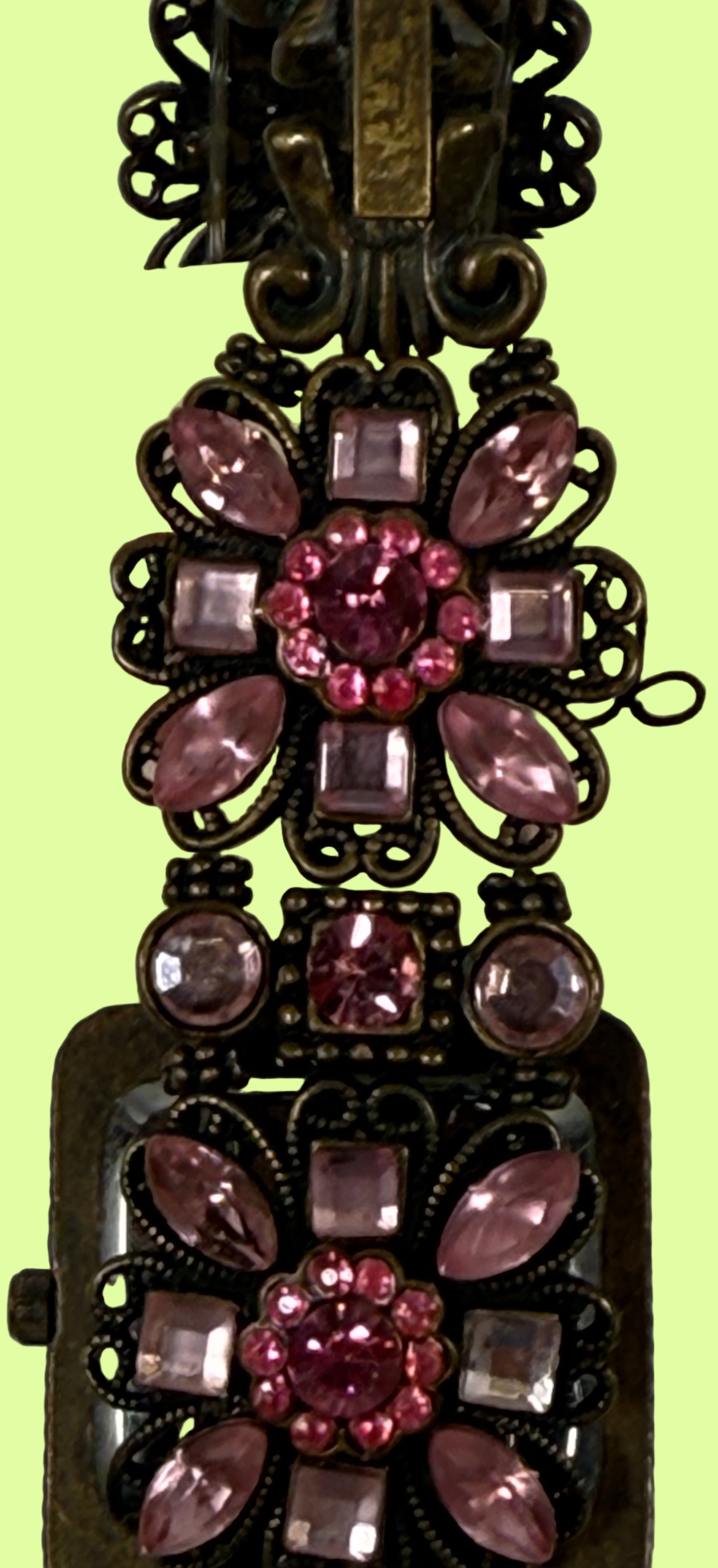 Vintage Jeweled Quartz Watch – Pink Rhinestone Floral Bracelet