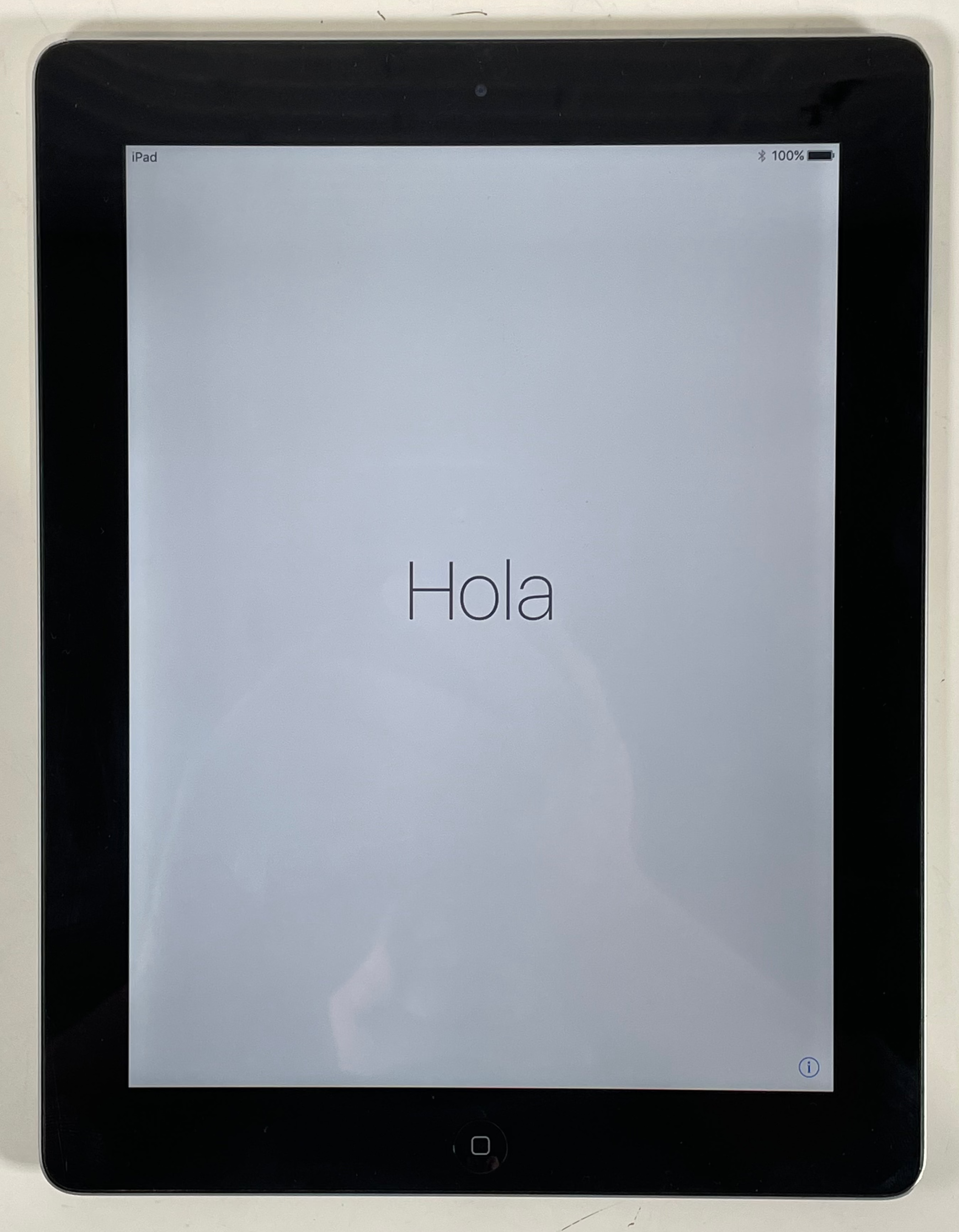 Apple iPad 4e génération A1458 32 Go Wi-Fi, 9,7 pouces, argent et noir - Écran Hello. Actif