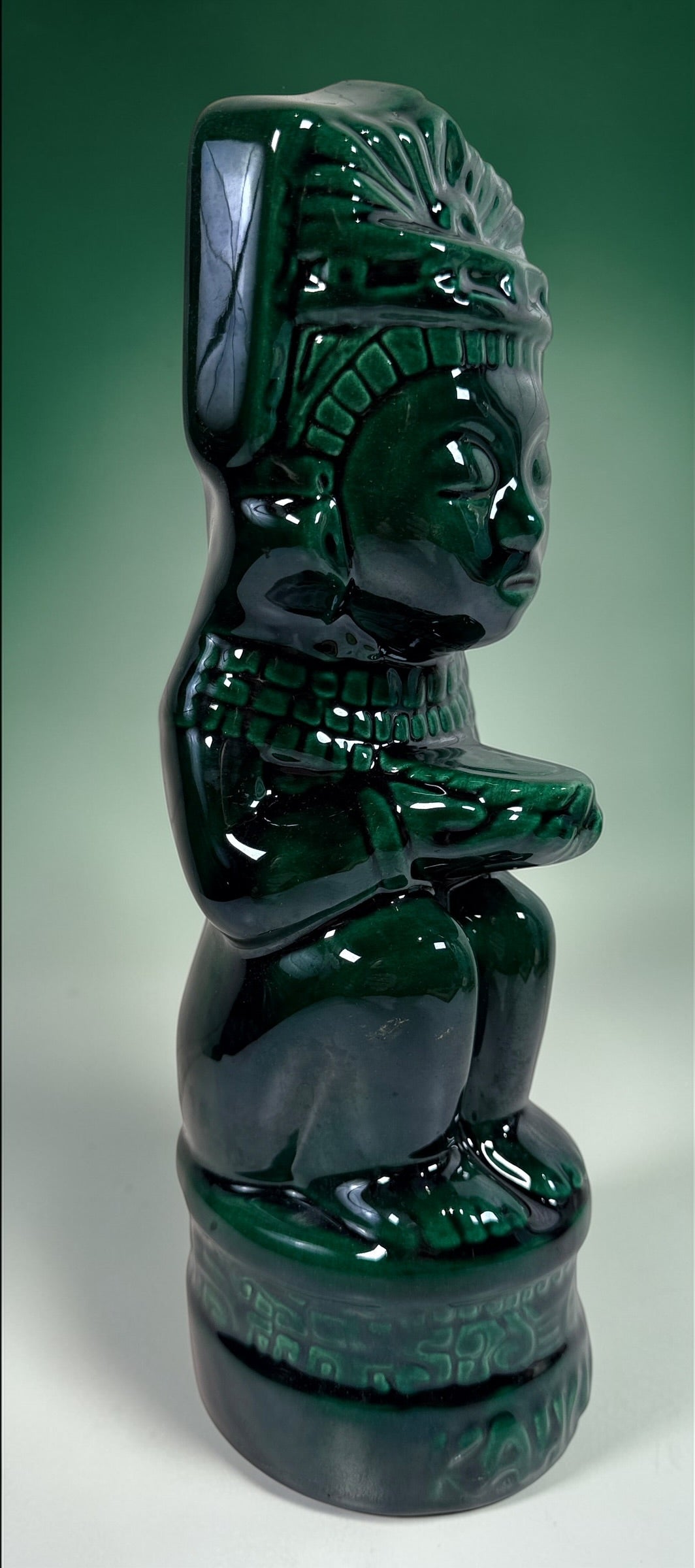 Vintage Kahlua Mexican ceramic figure by LUXO in emerald green glaze. Large Aztec style bar display statue, bold decorative collectible in very good condition.