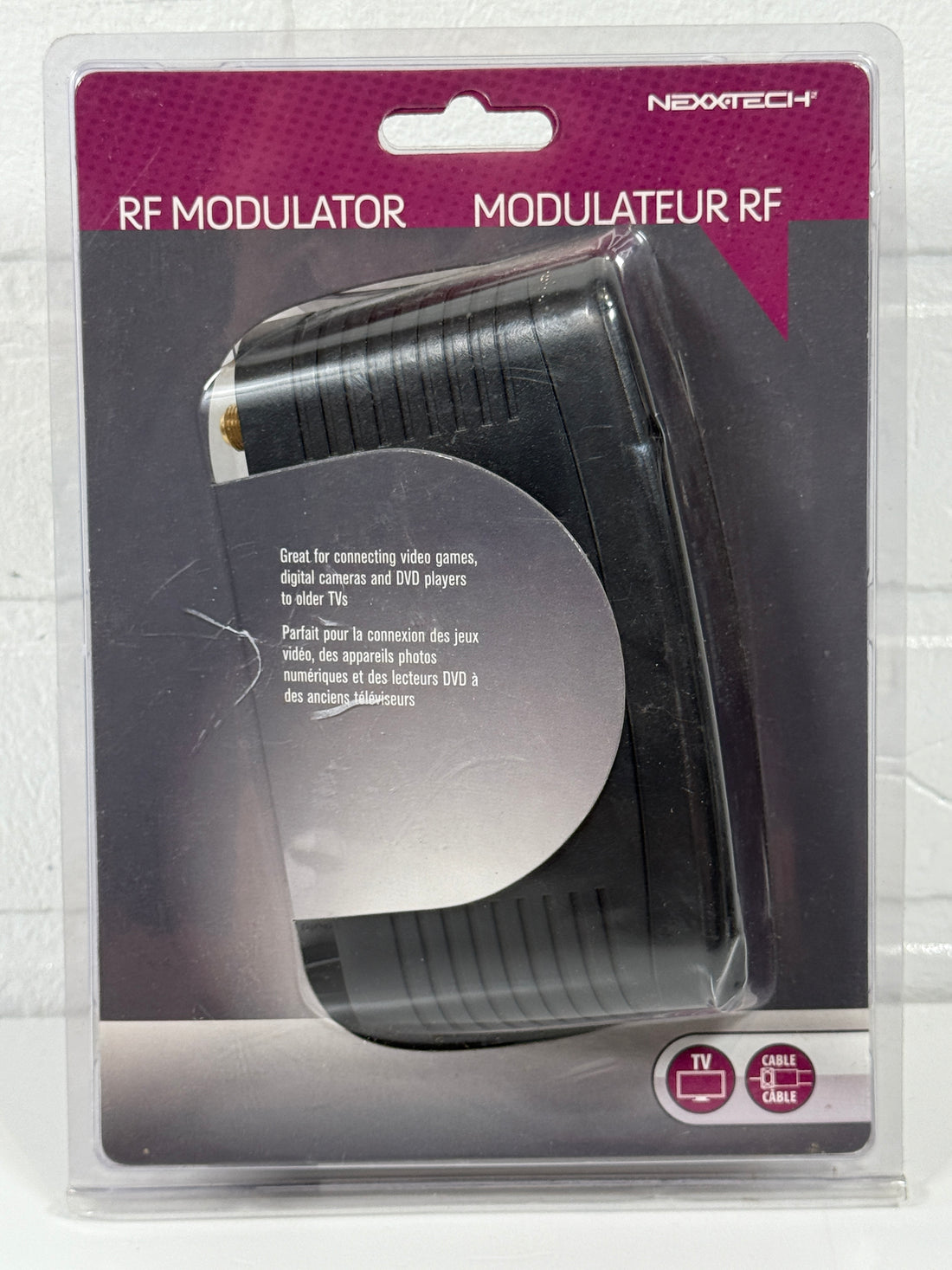 Nexxtech RF Modulator – Sealed New in Box AV to TV Converter