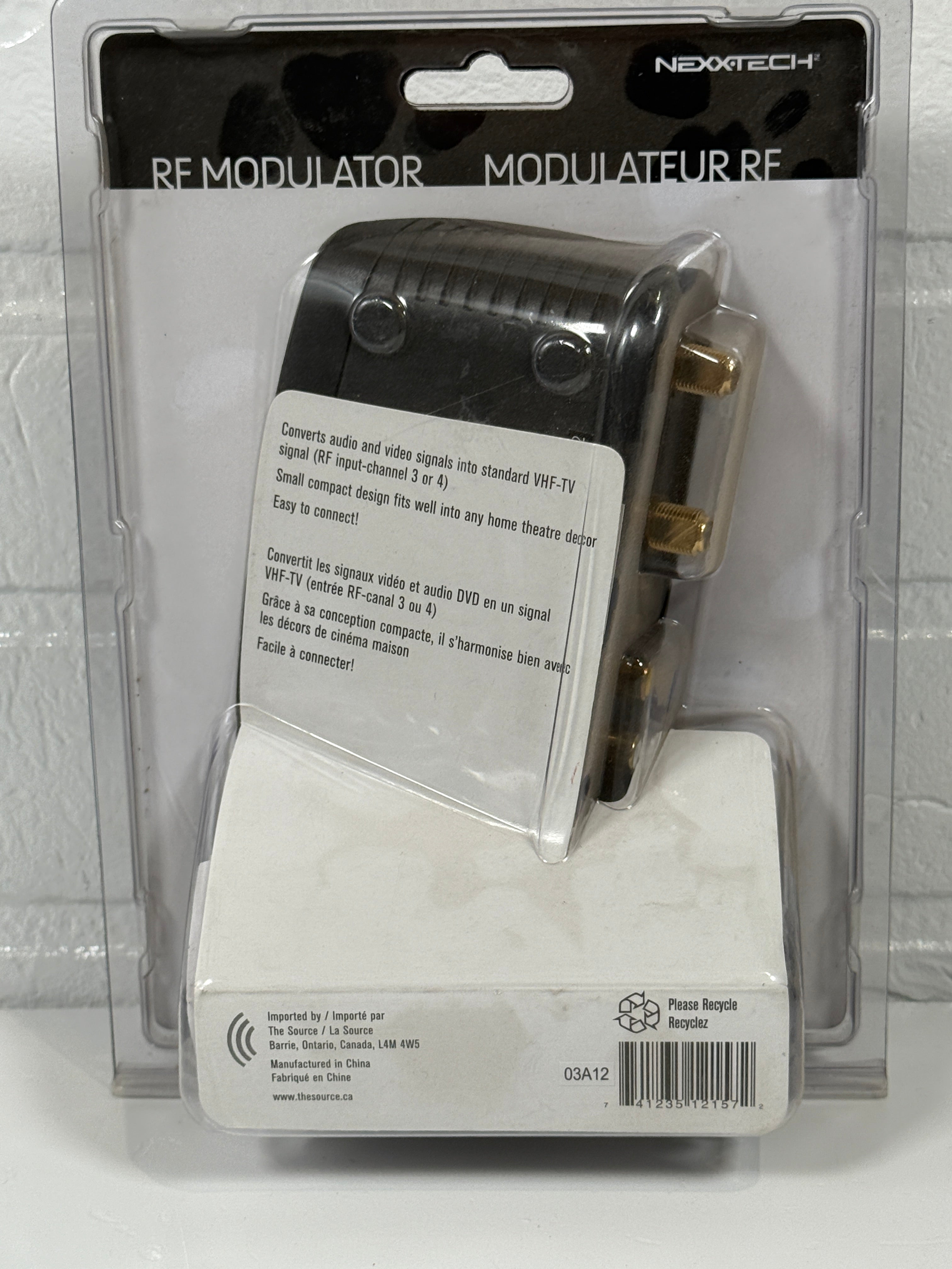 Nexxtech RF Modulator – Sealed New in Box AV to TV Converter