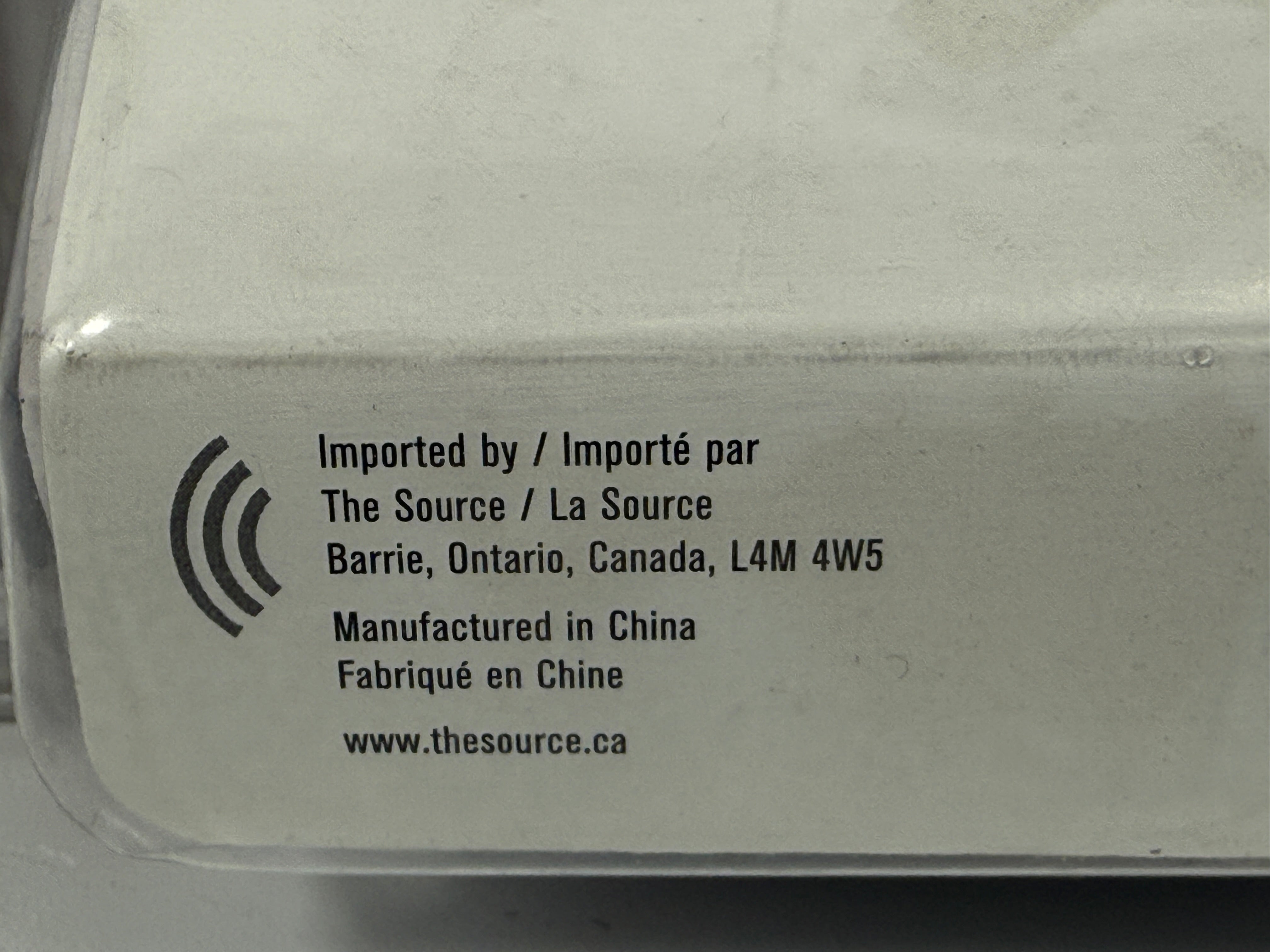 Nexxtech RF Modulator – Sealed New in Box AV to TV Converter