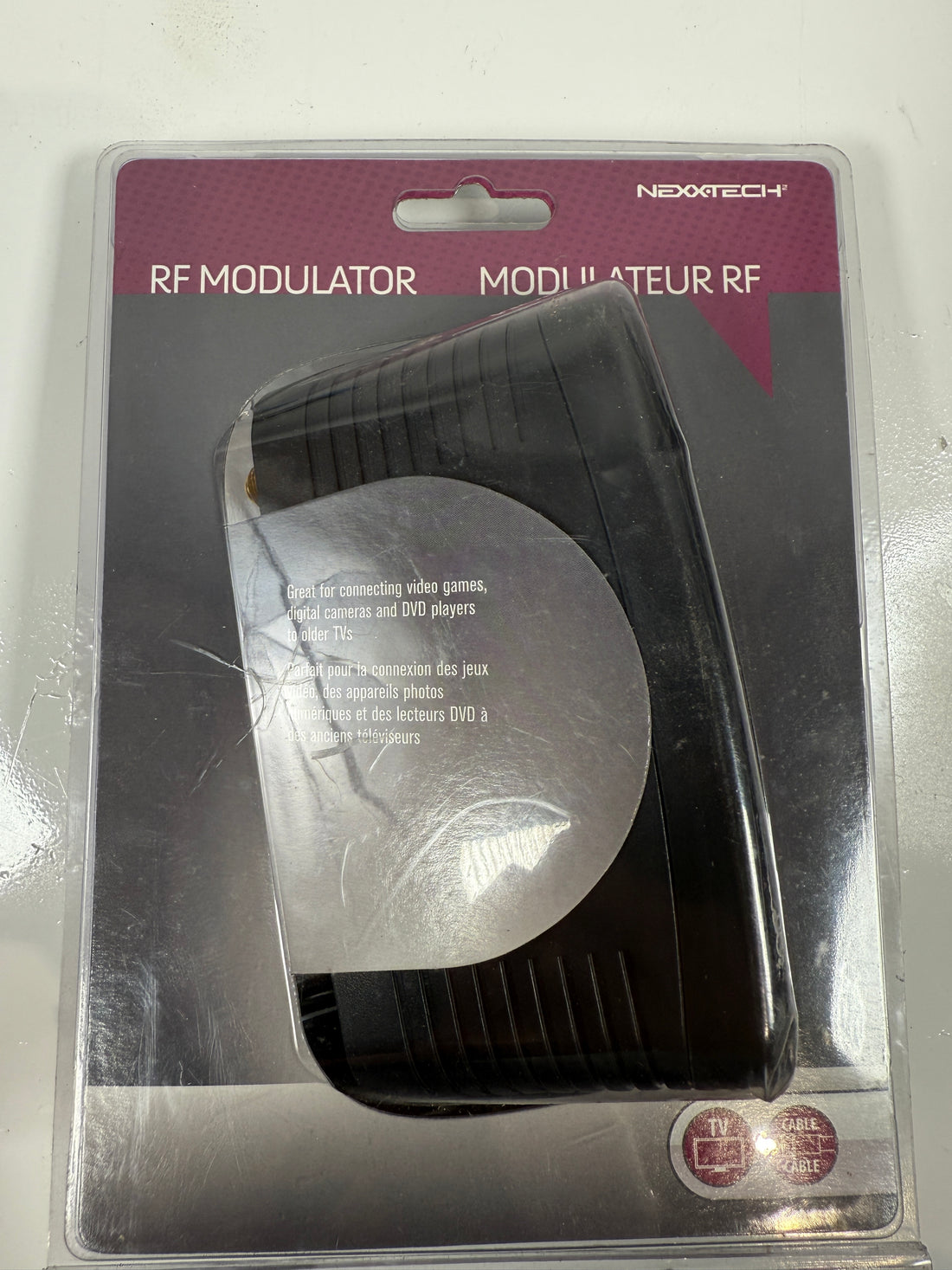 Nexxtech RF Modulator – Sealed New in Box AV to TV Converter