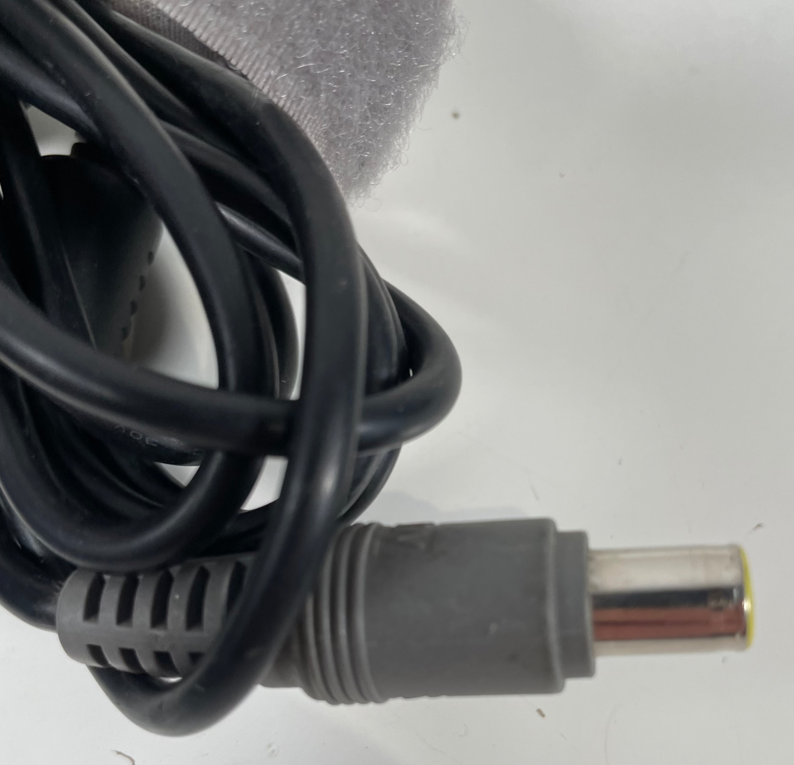 20V 4.5A 90W Genuine Lenovo 42T4434 Laptop power Adapter