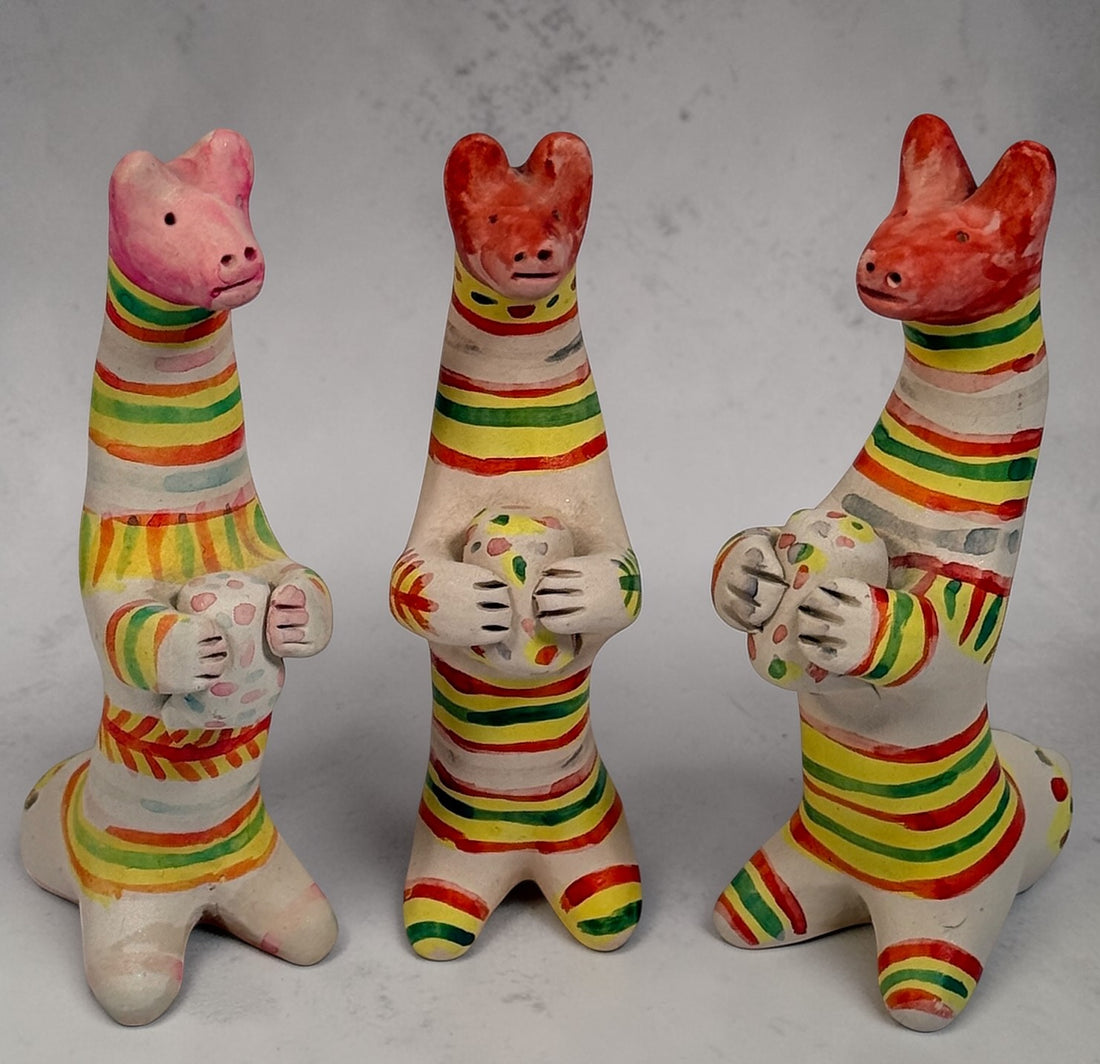 Vintage Russian folk art clay whistles set of 3, Tula style hand painted ceramic animal figurines, collectible decorative whistles, Eastern European pottery
